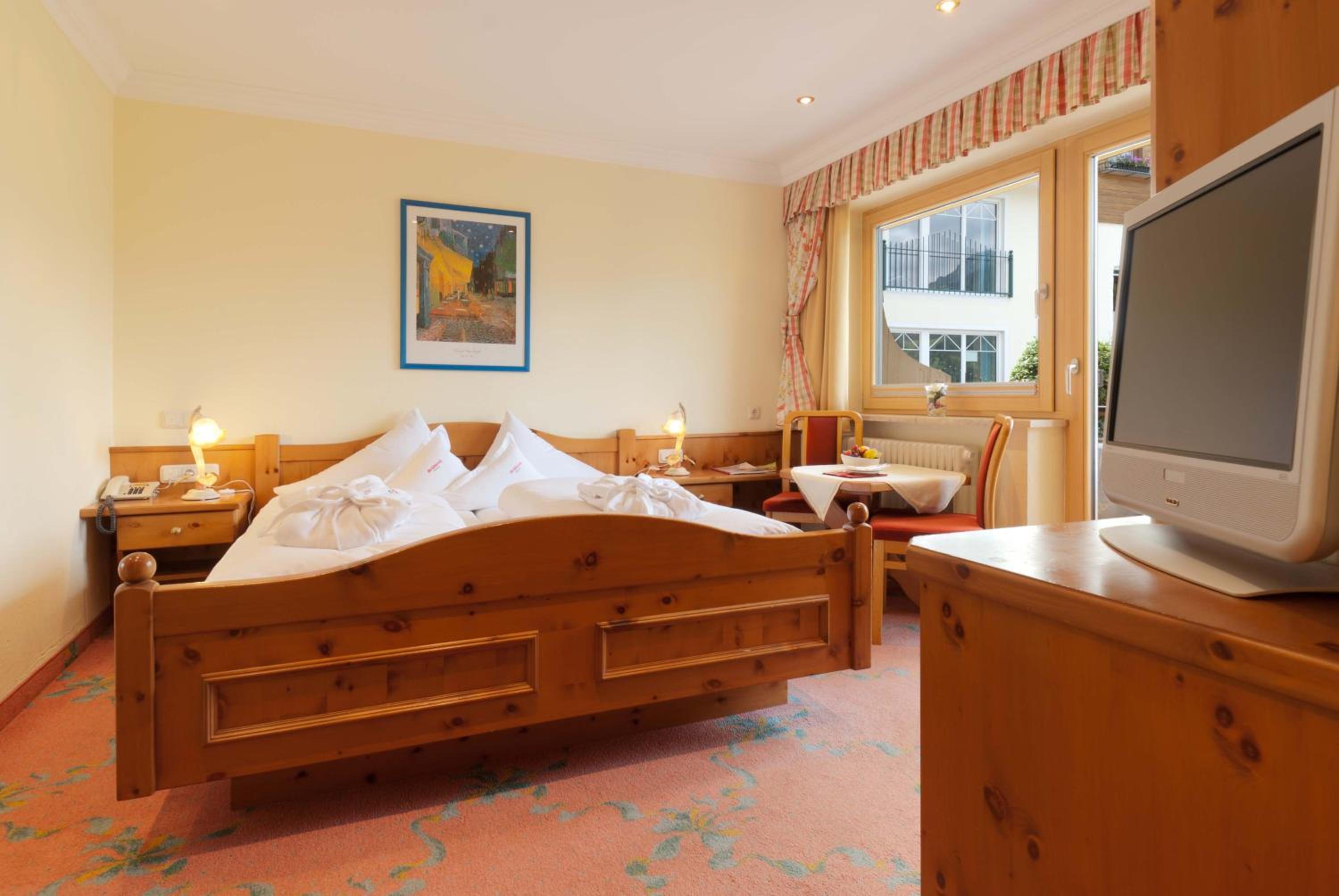 Standard Double Room - Photo 4