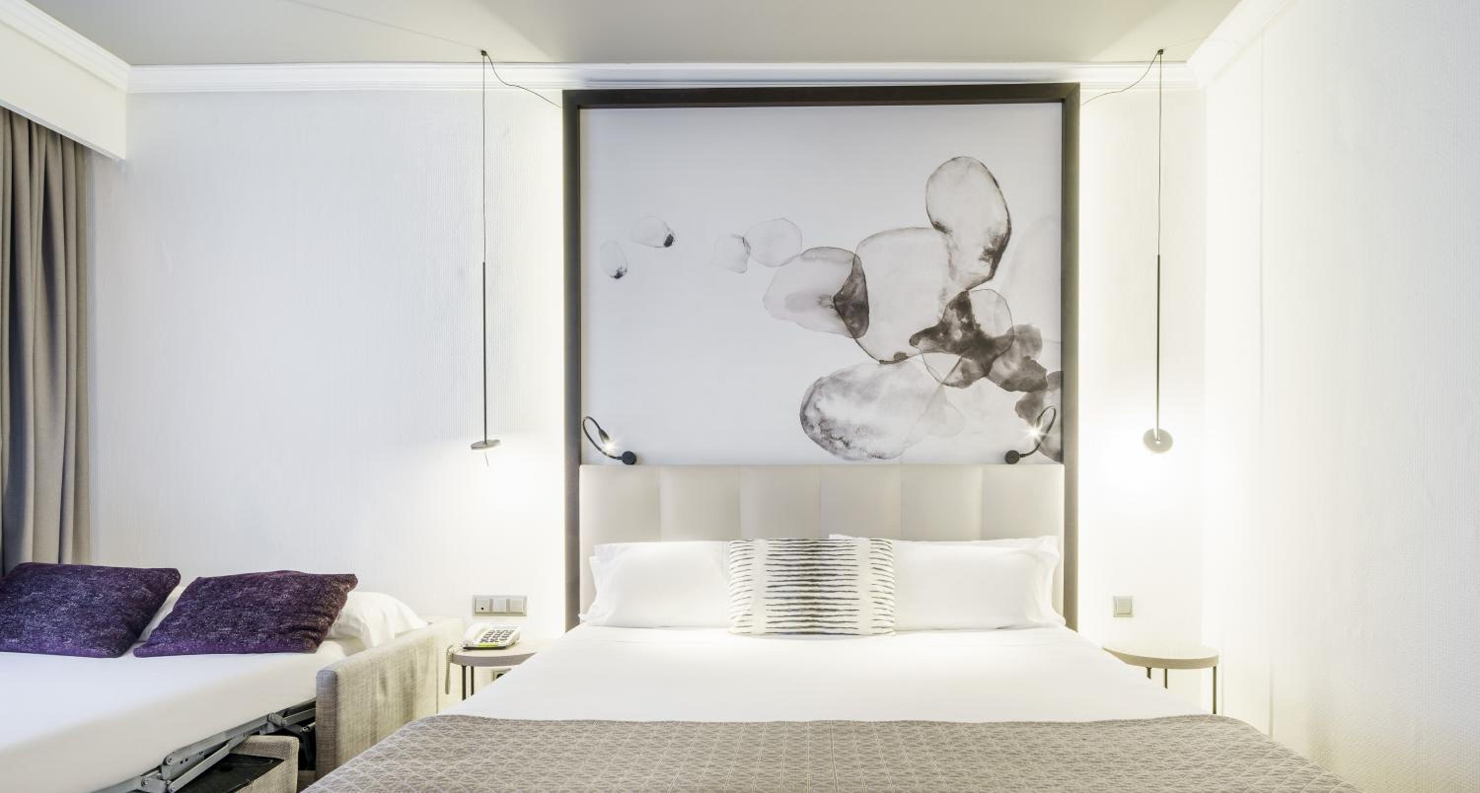 Premium Room (3 adults) - Photo 5
