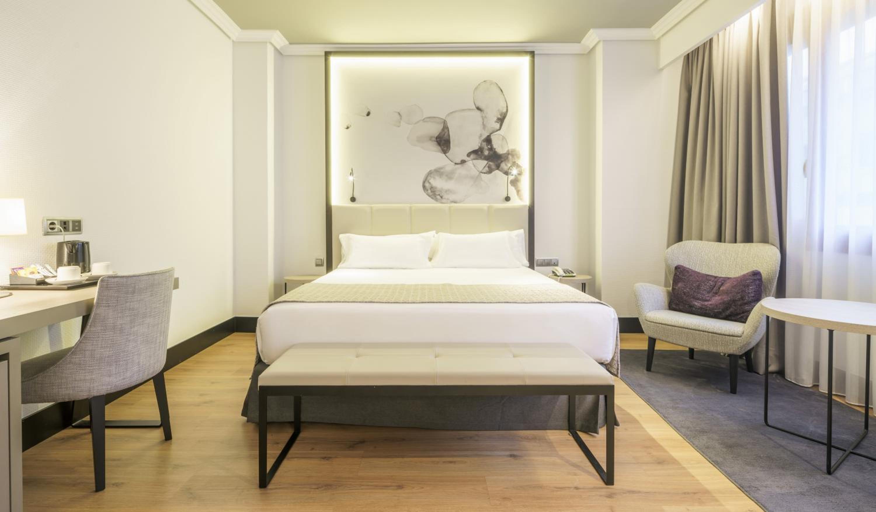 Quadruple Room (4 Adults) - Photo 6