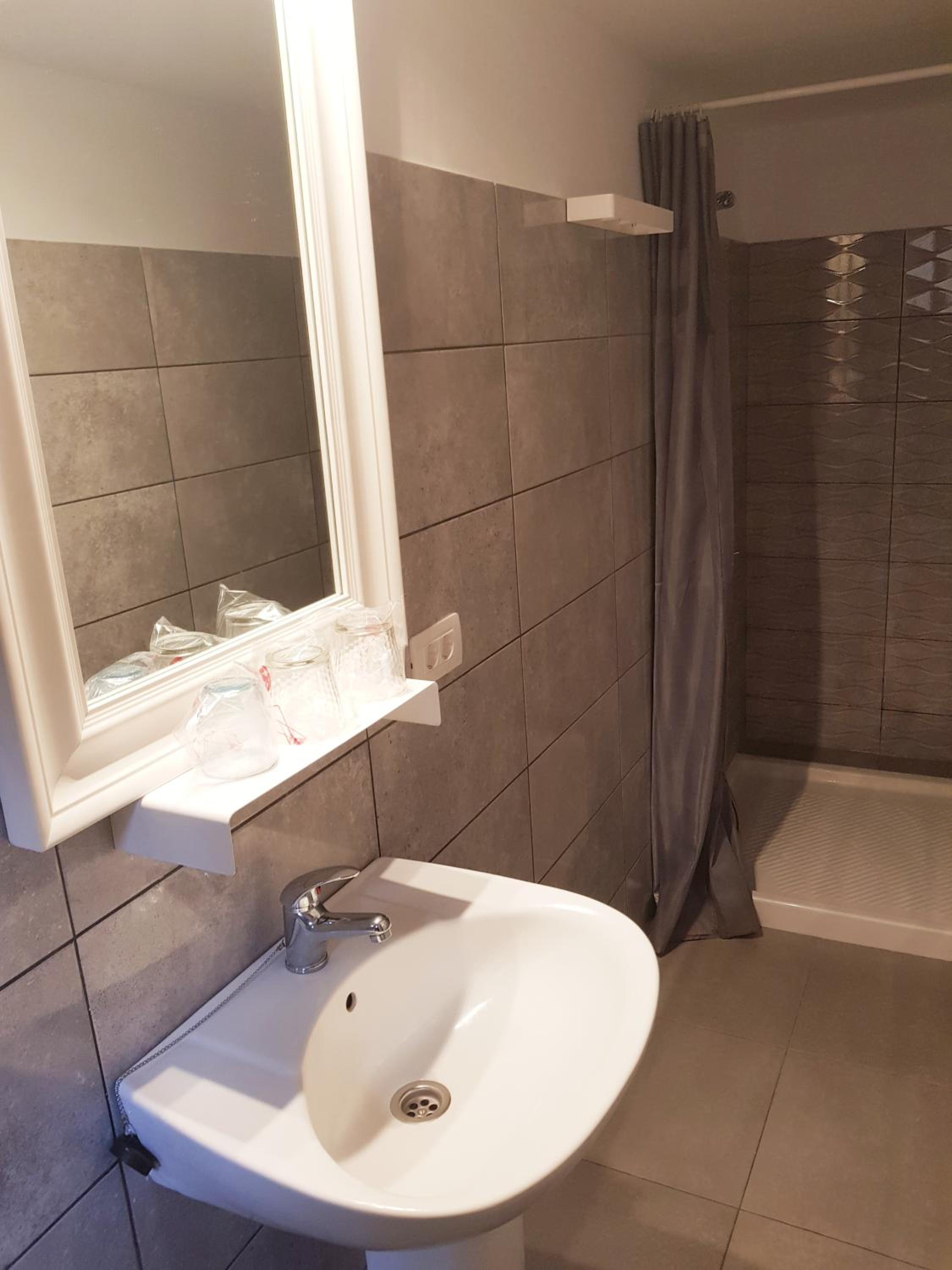 Triple Room - Photo 7