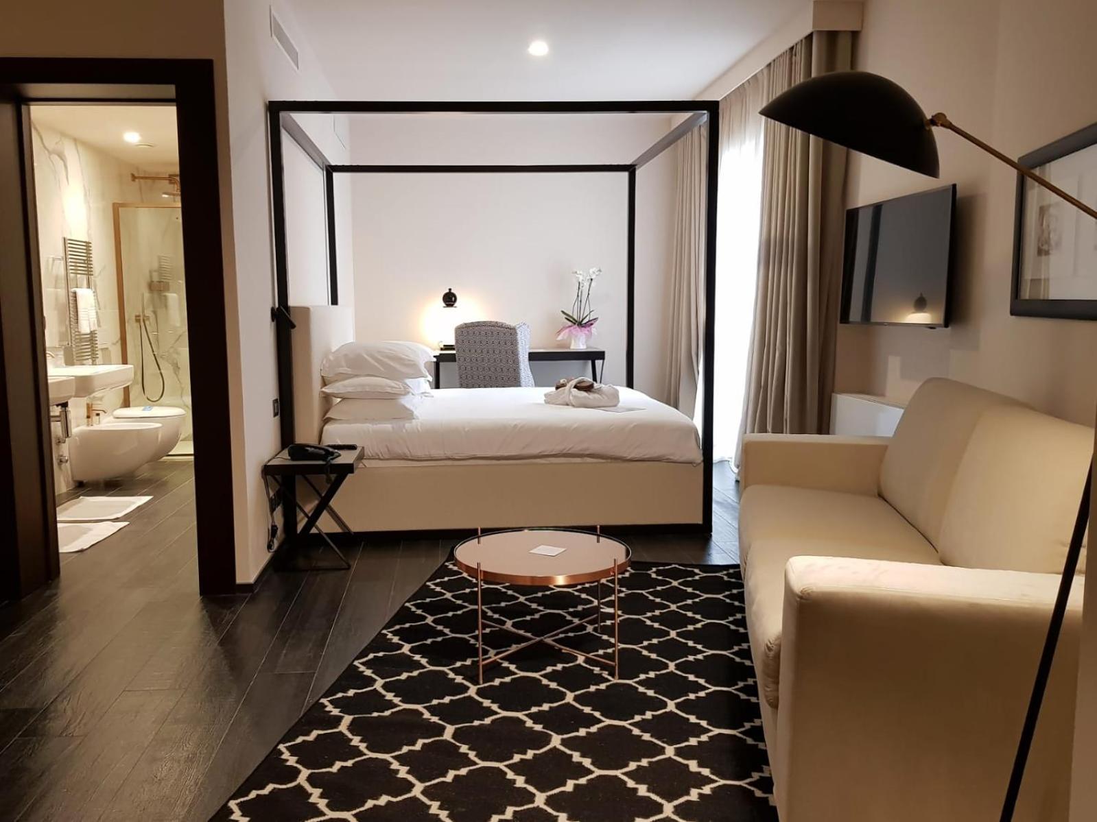 Superior Double Room - Photo 6