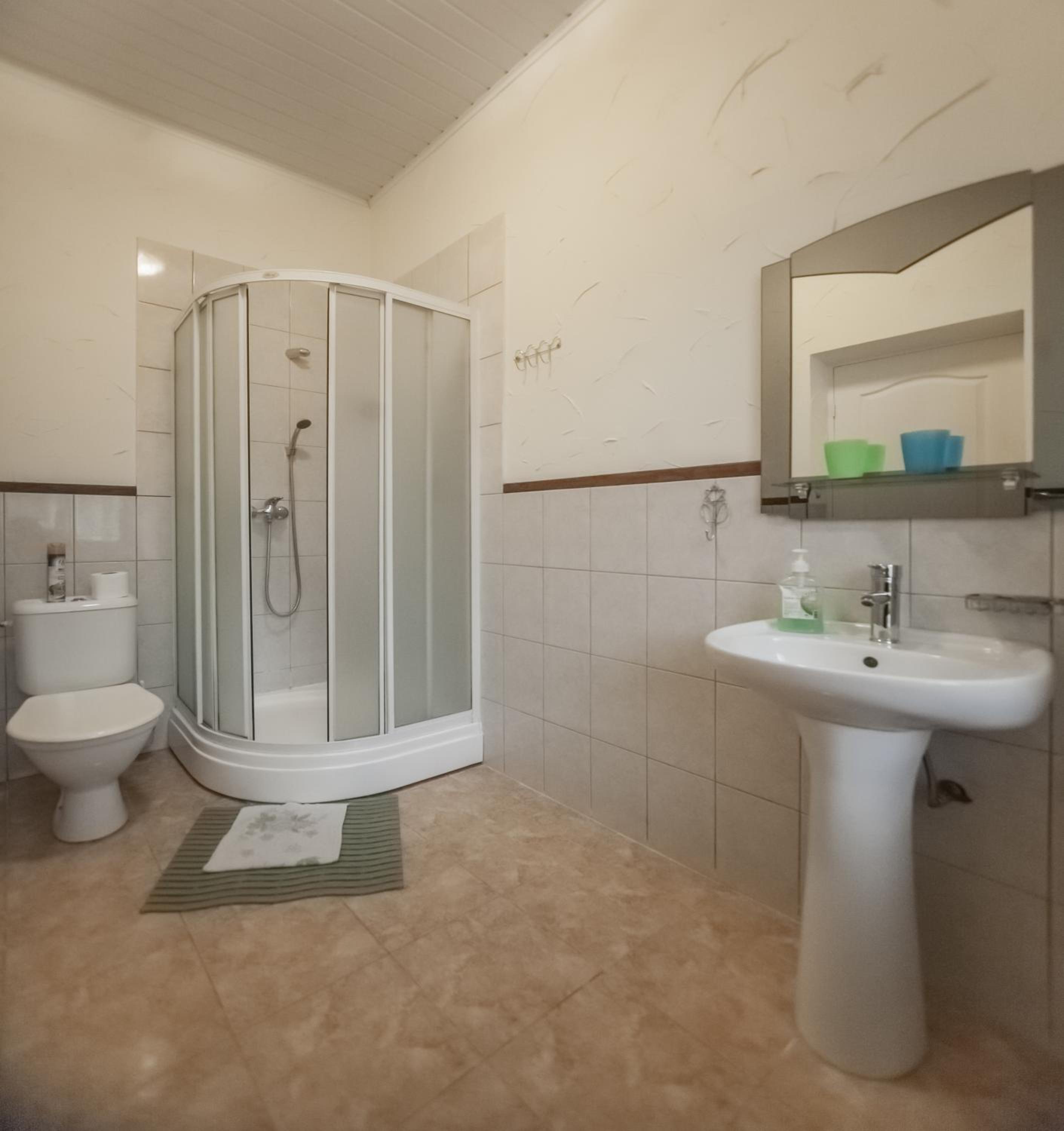 Double Room - Photo 3