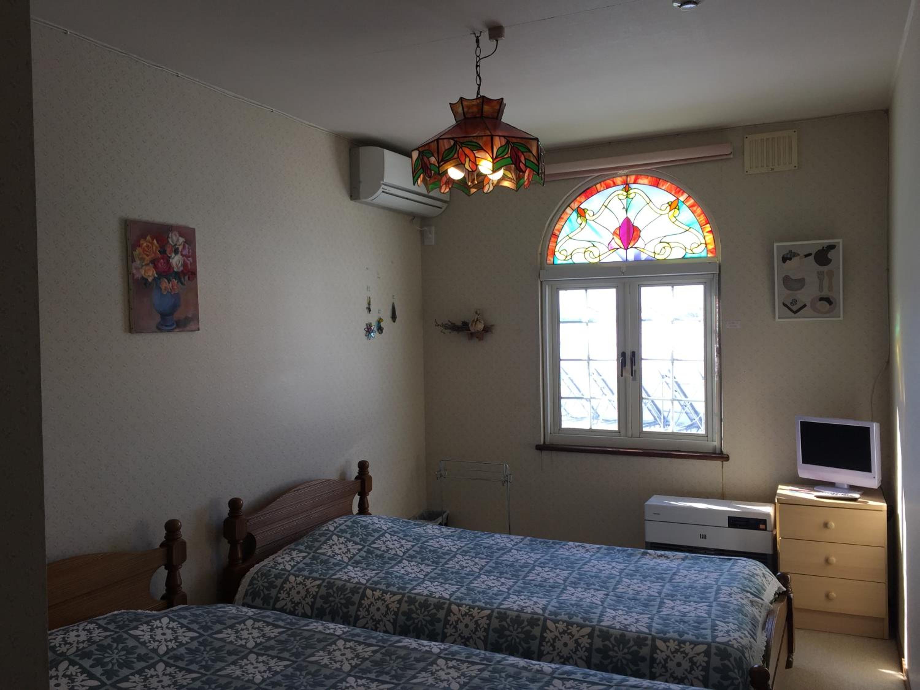Twin Room with Shared Bathroom - Non-Smoking