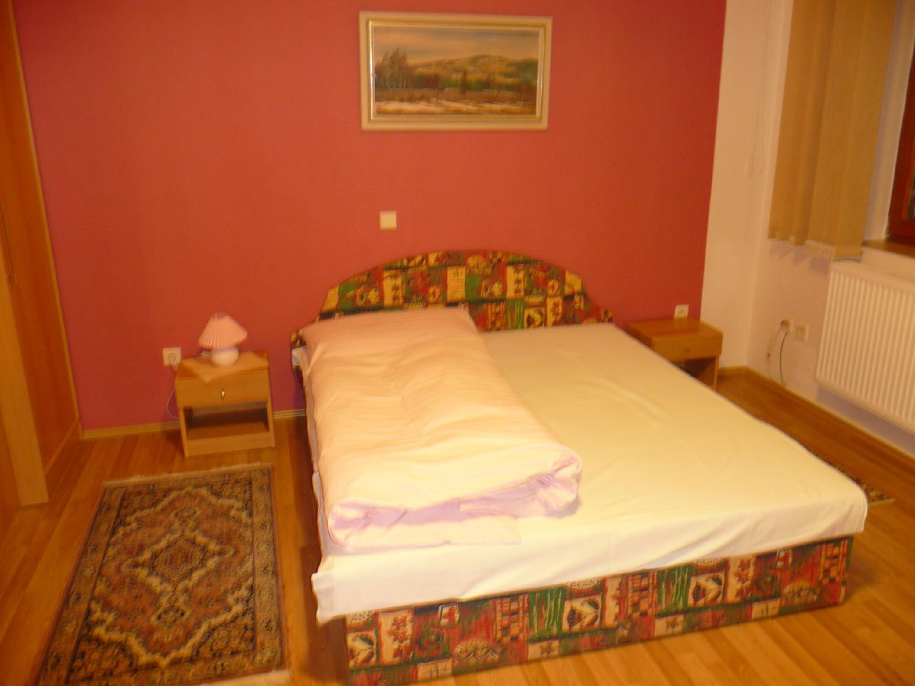 Double Room with Private Bathroom - Photo 1