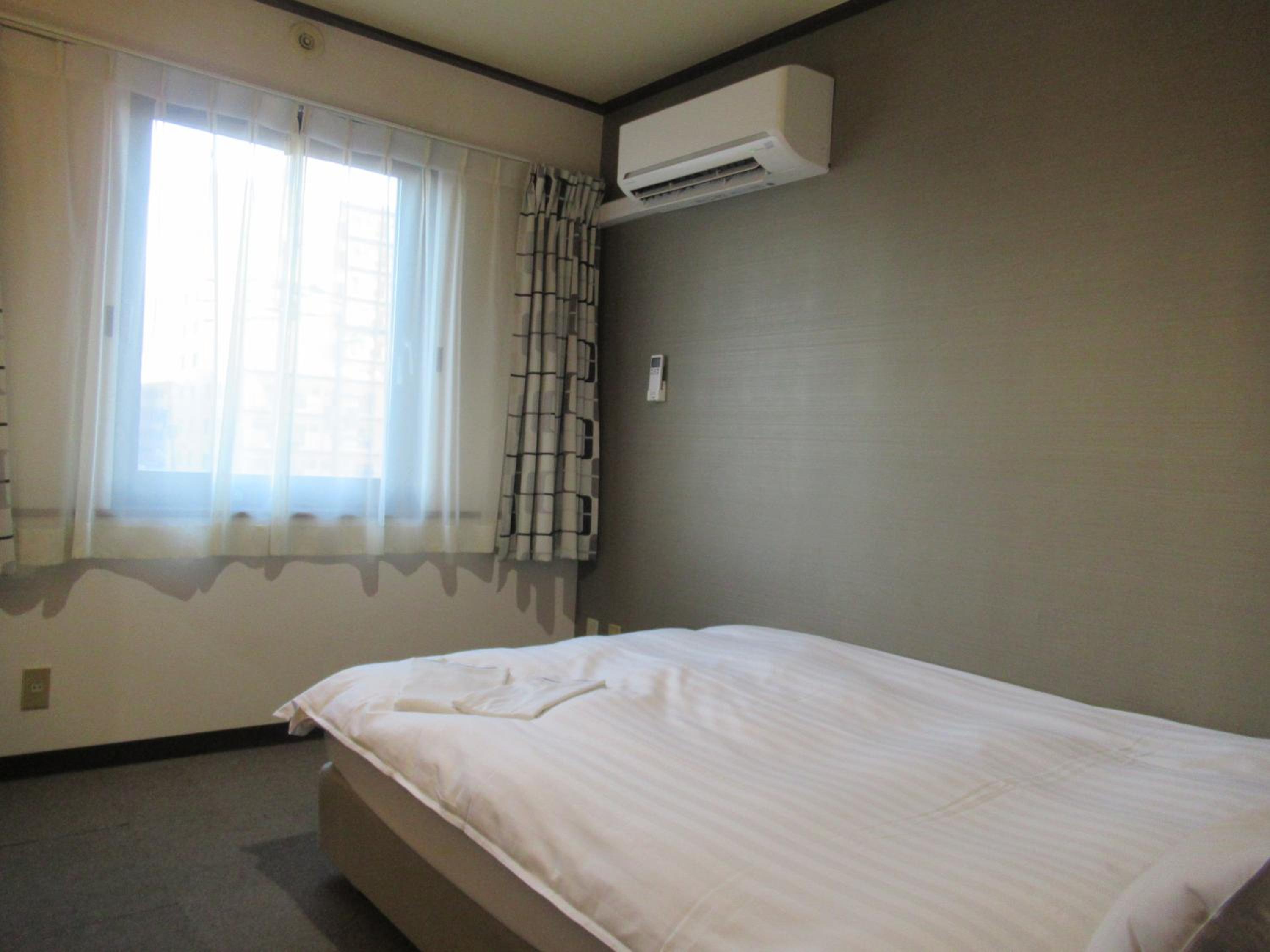 Double Room - Non-Smoking  photo 2