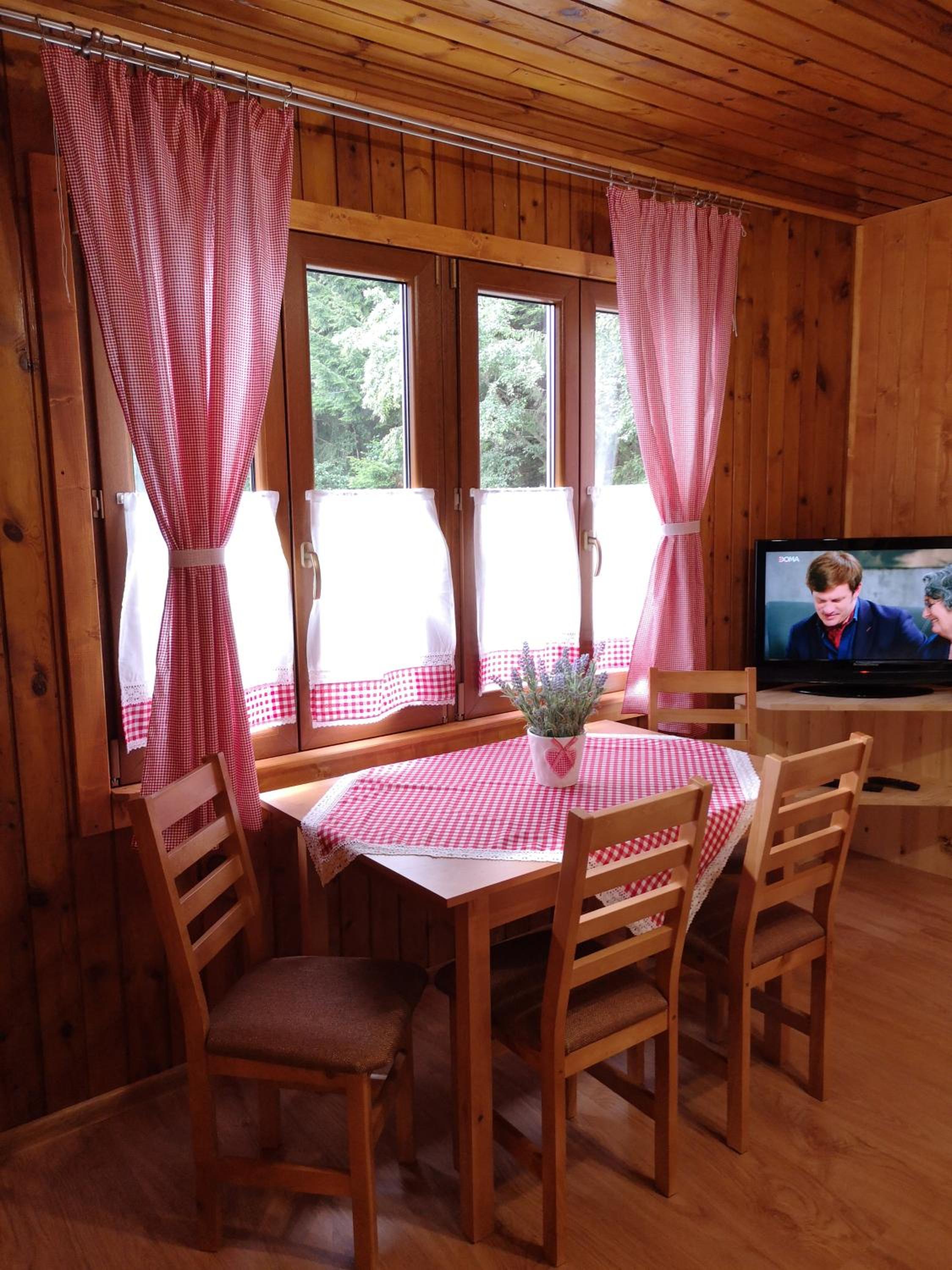 One-Bedroom Apartment - Photo 9