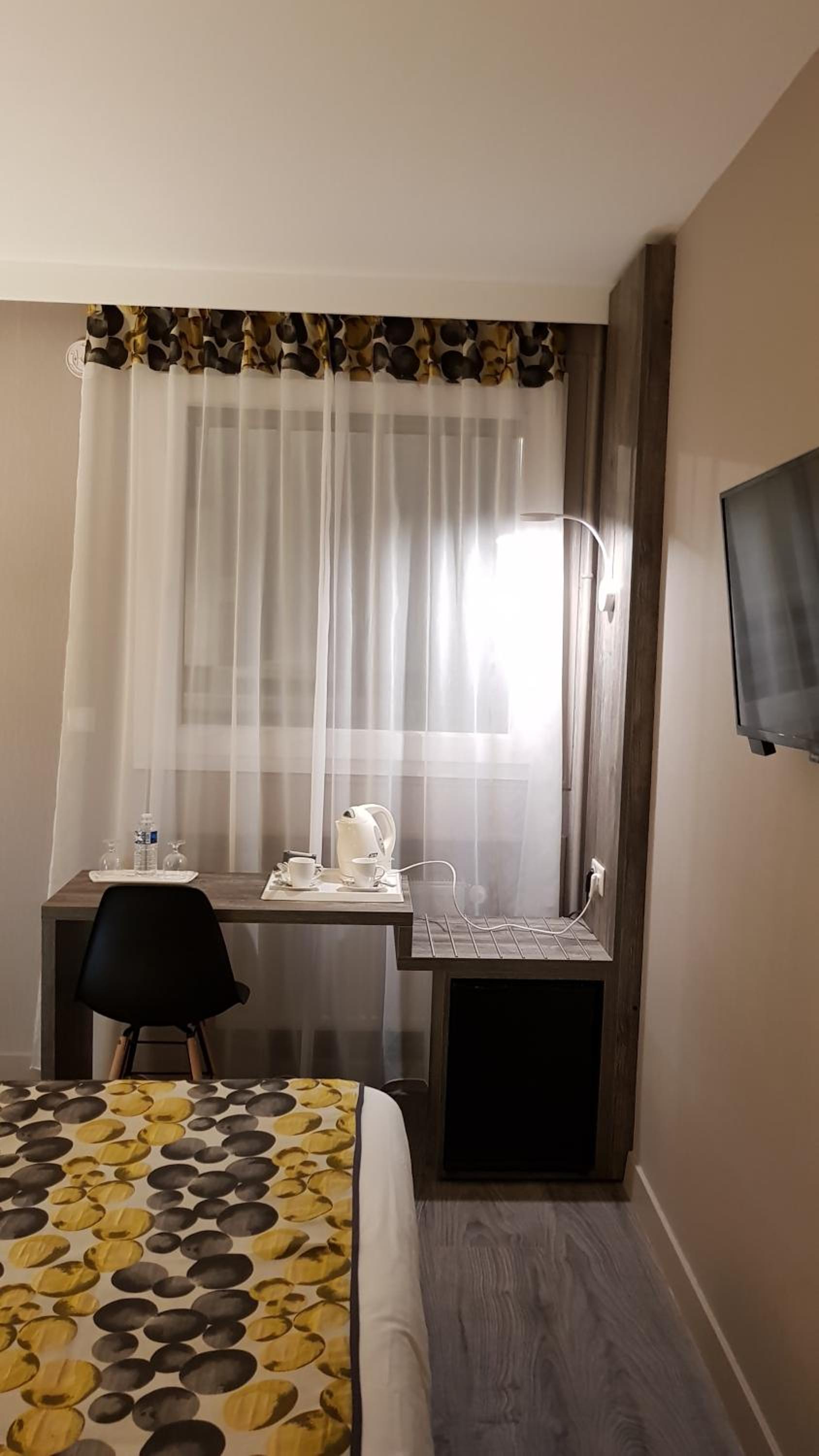 Standard Twin Room photo 3