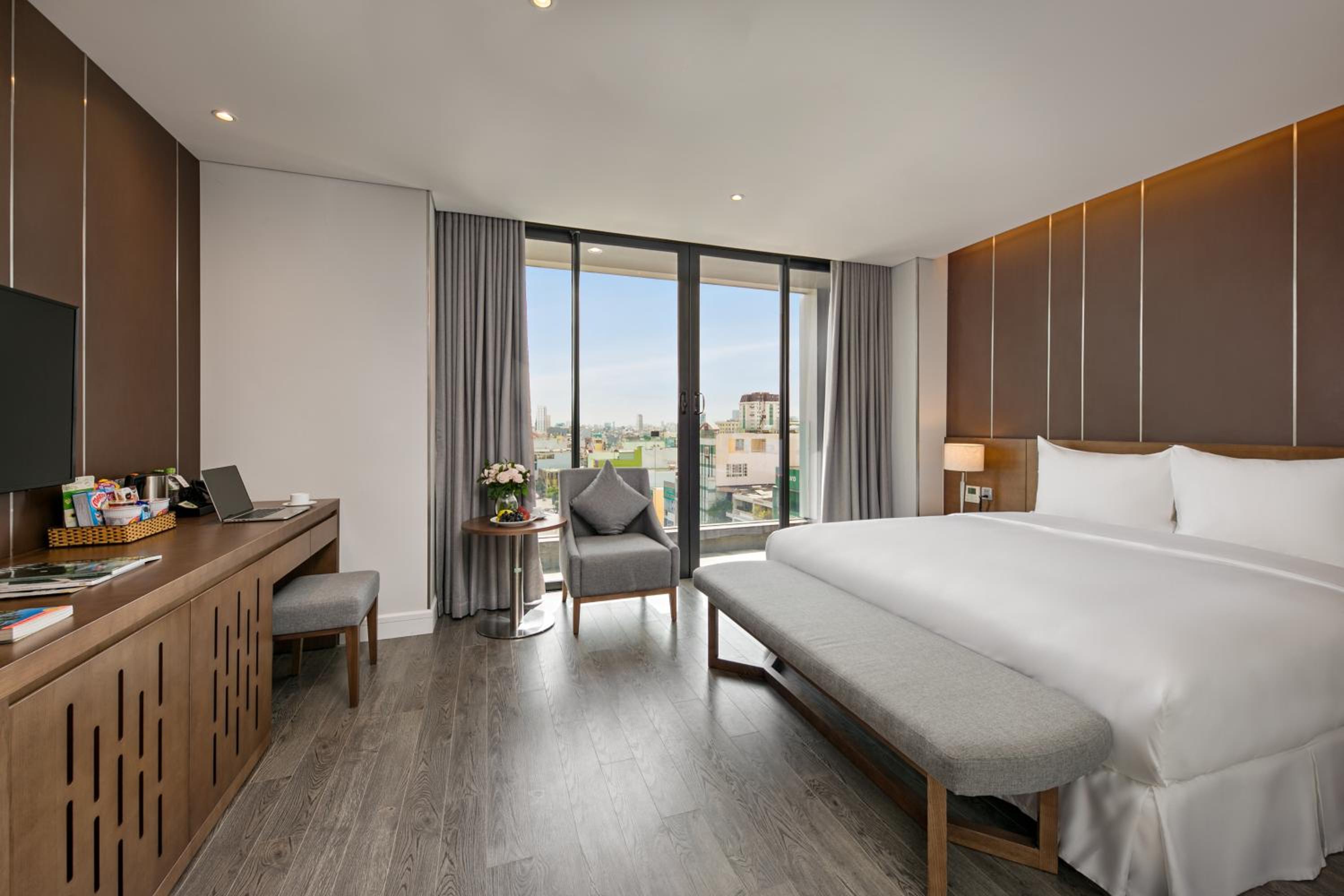 Suite with City View