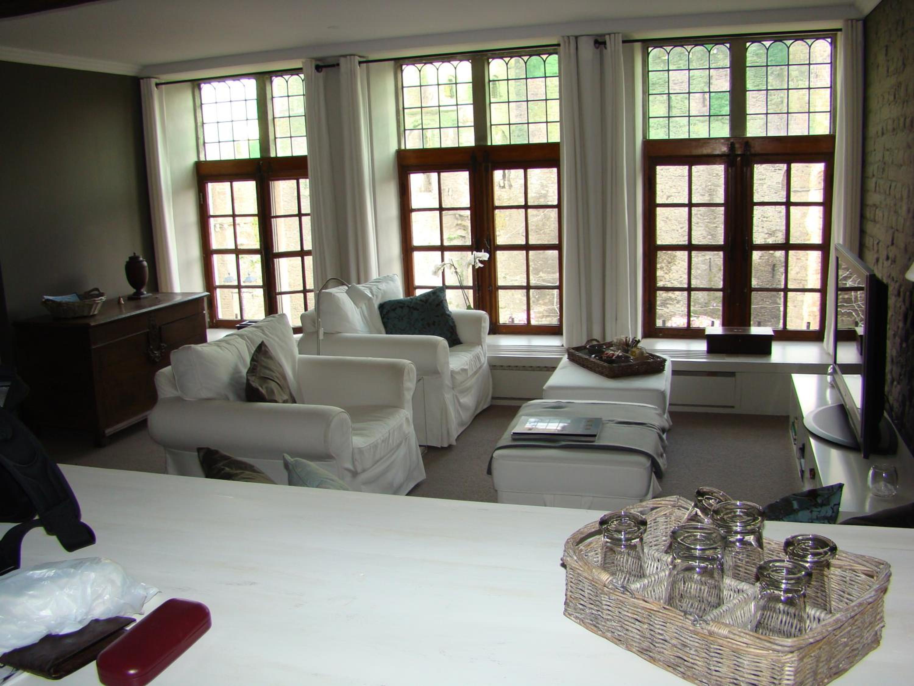 Deluxe Suite - Second Floor