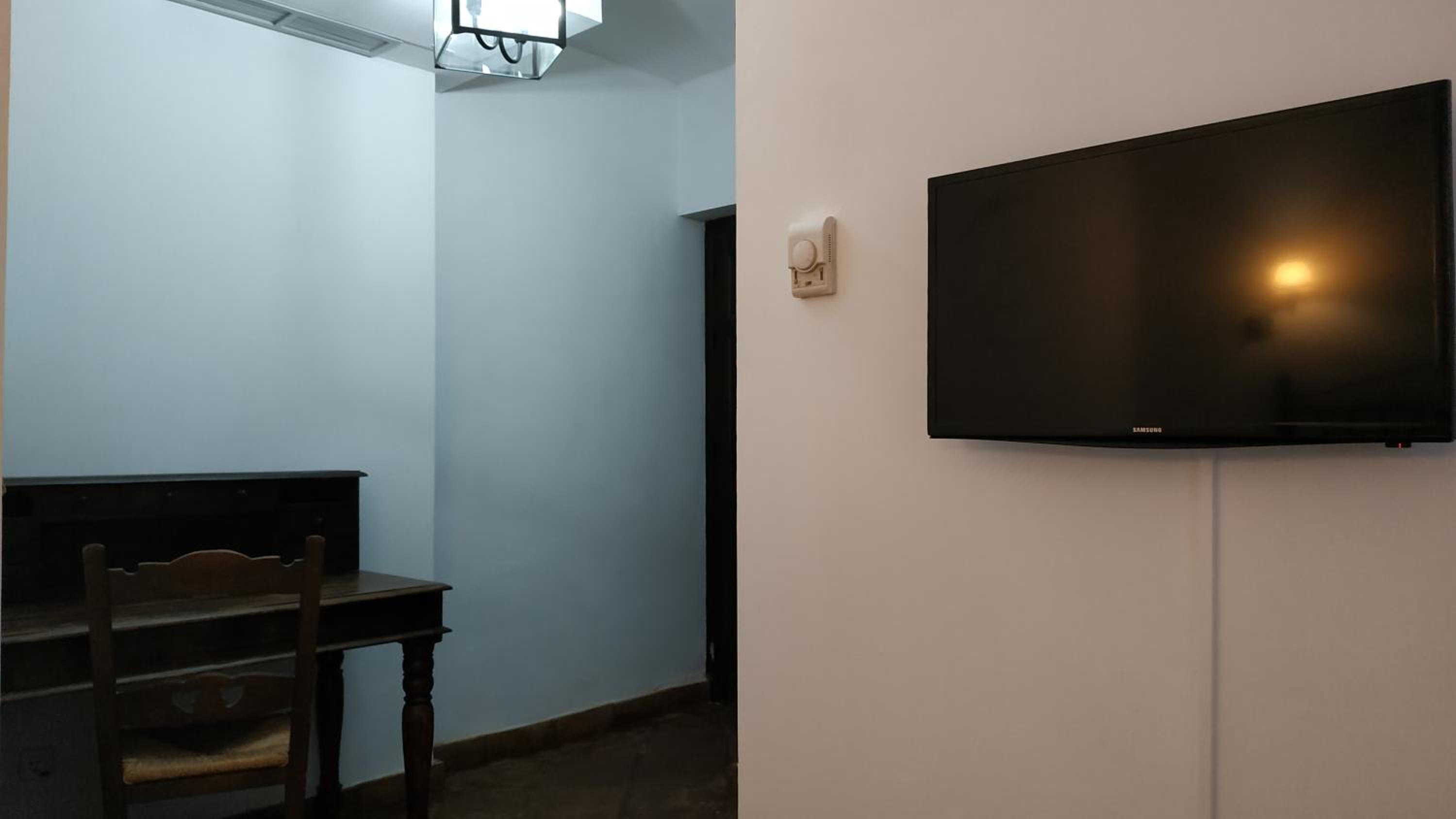 Double Room - Disability Access photo 2
