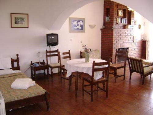 Family Apartment (3-4 Adults) photo 3