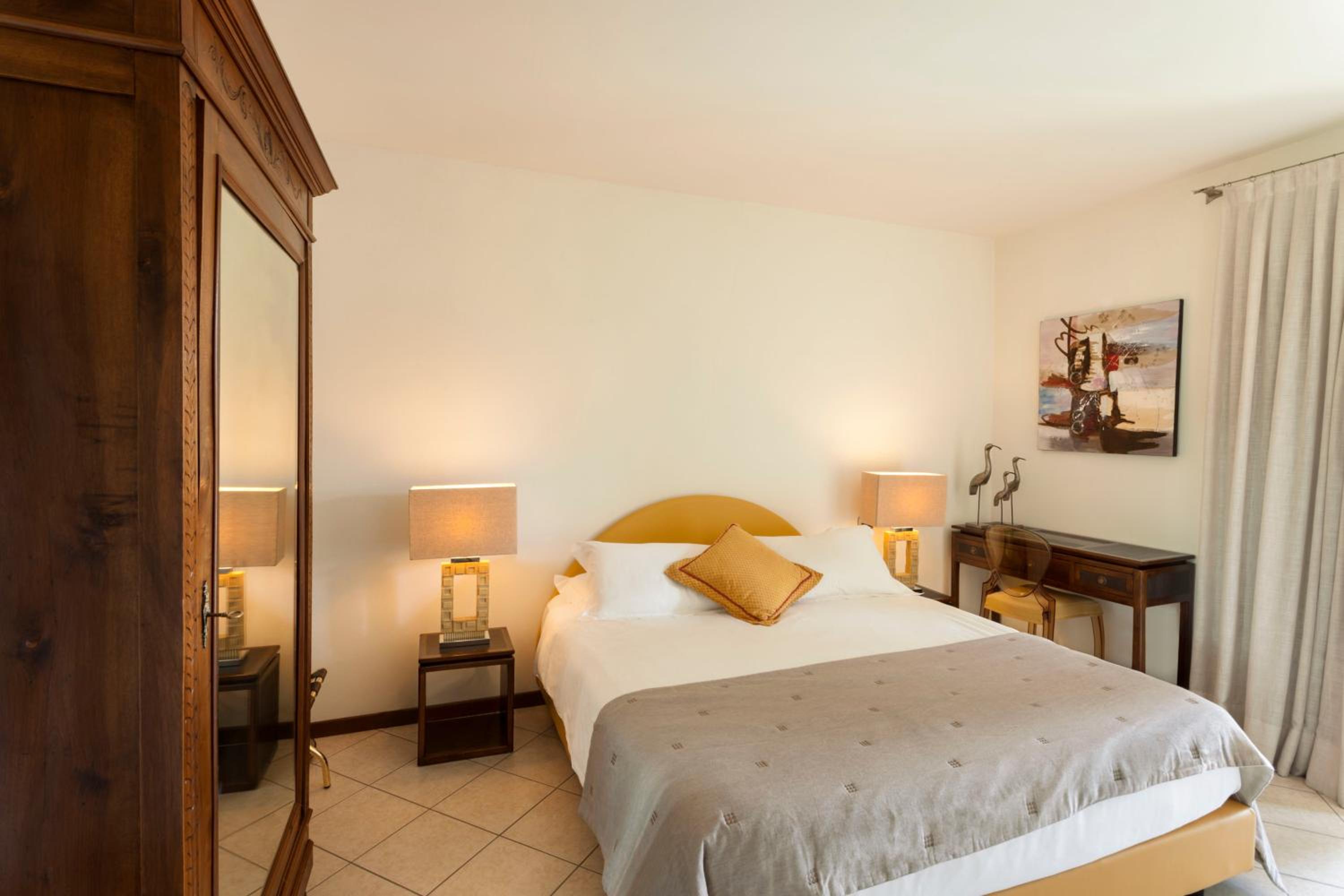 Deluxe Double Room - Photo 4