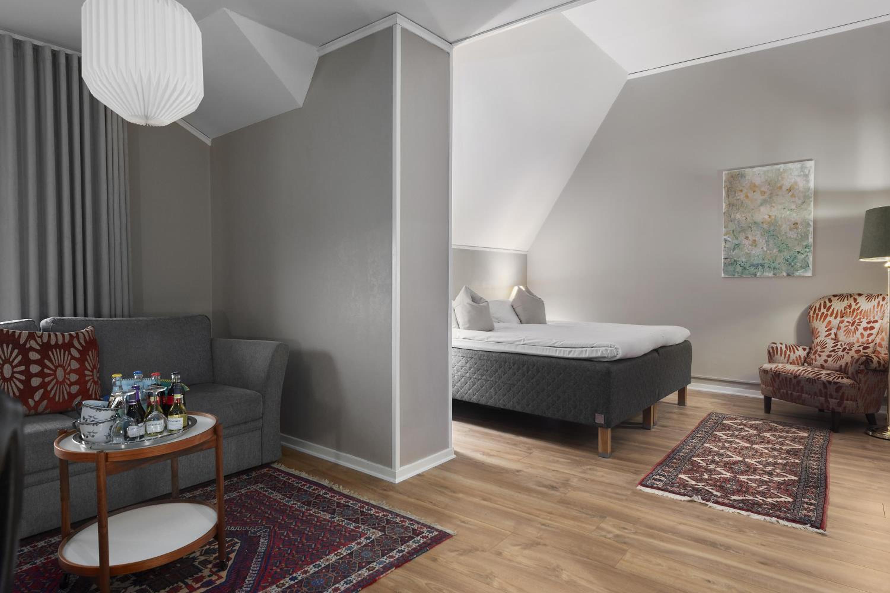Family King Room with Sofa Bed