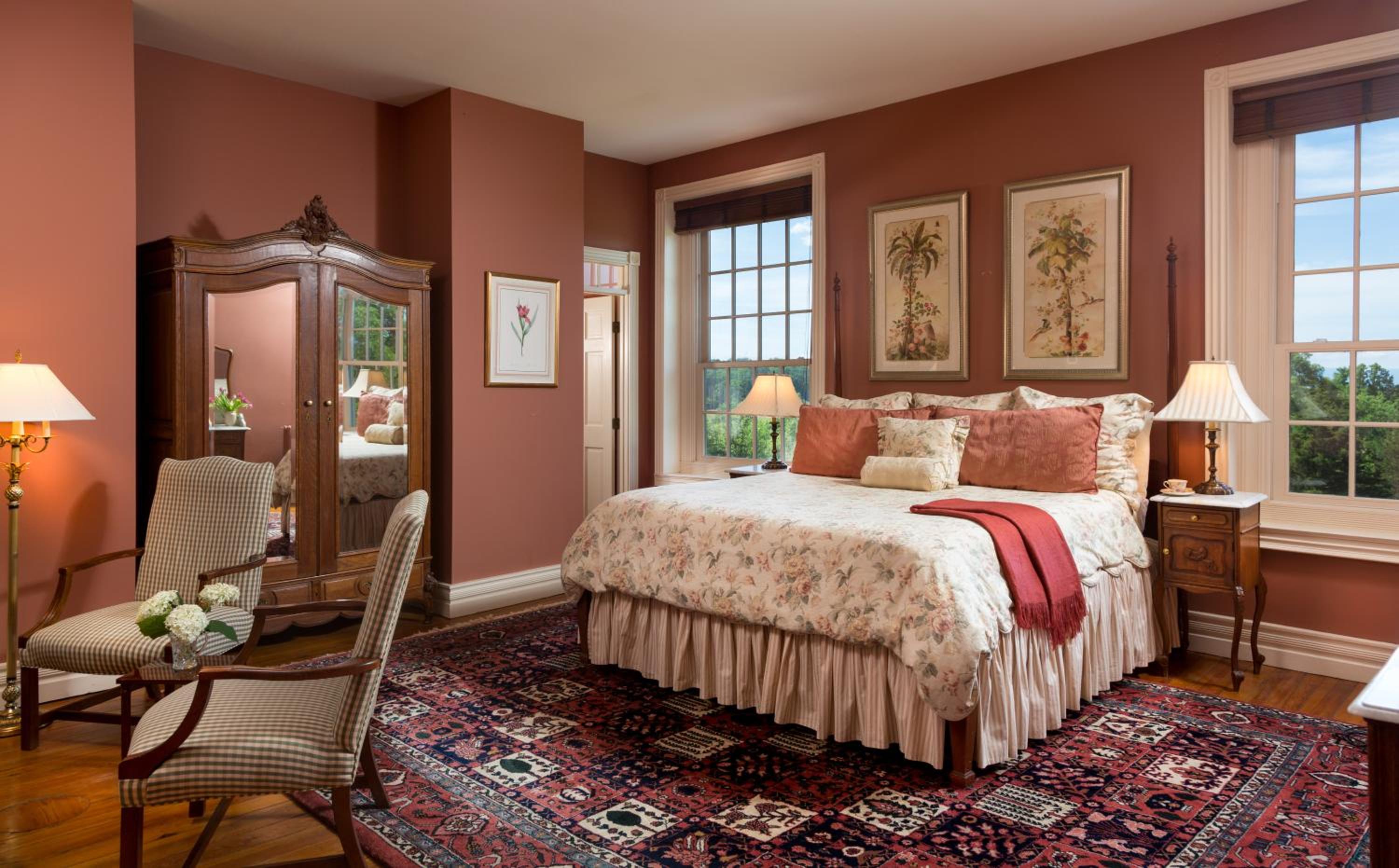 Deluxe Suite With Spa Bath
