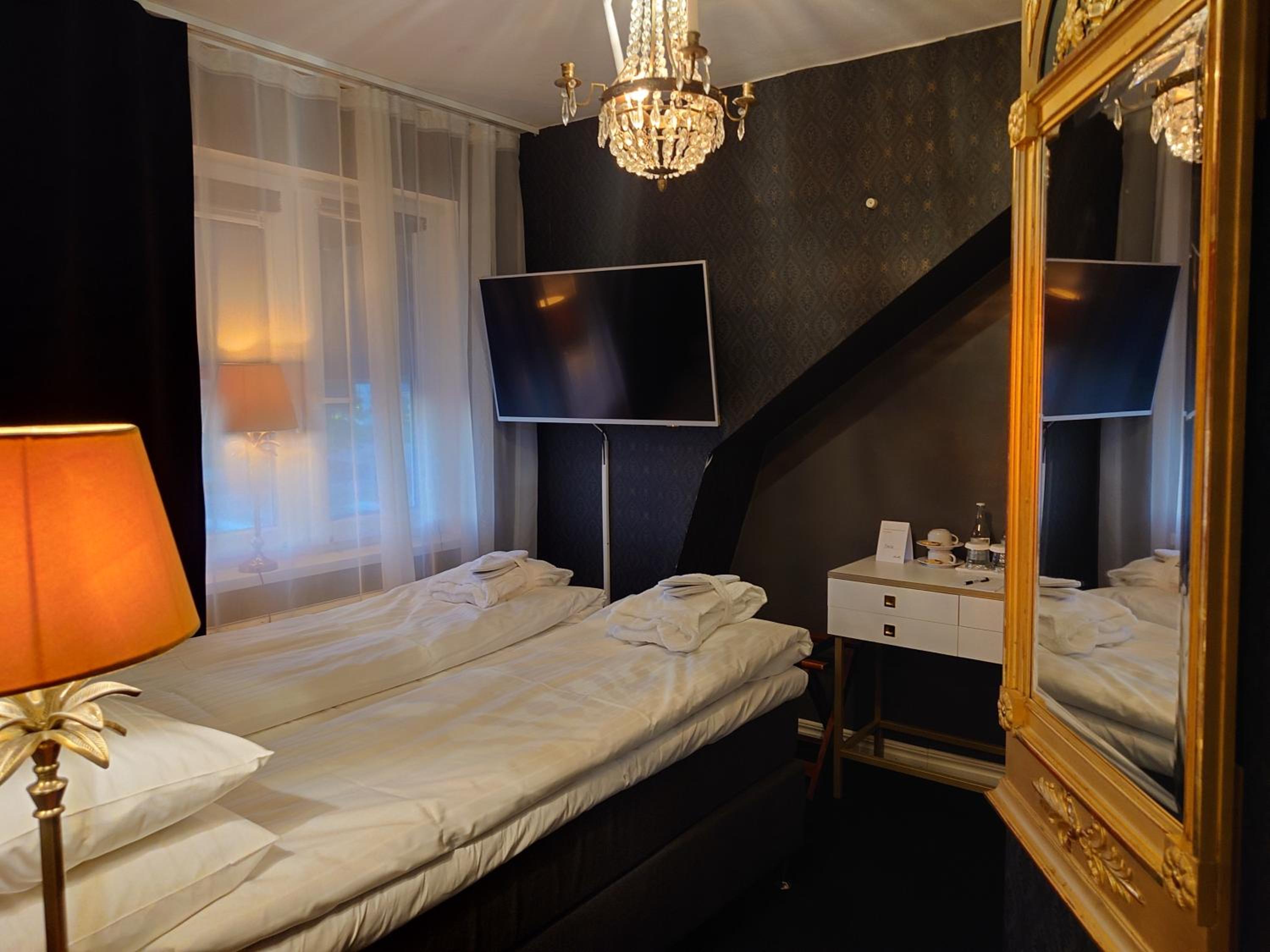 Small Double Room