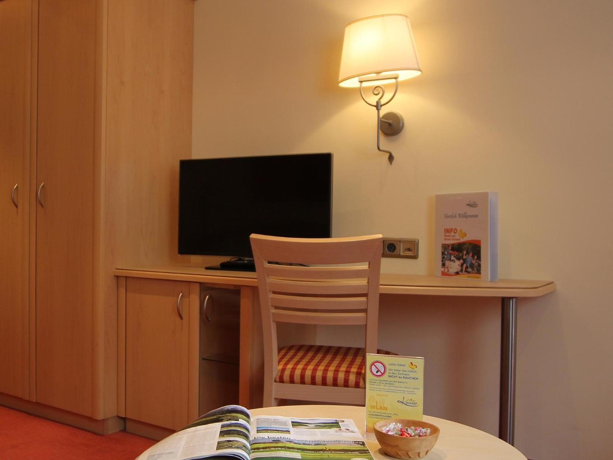 Large Single Room photo 2