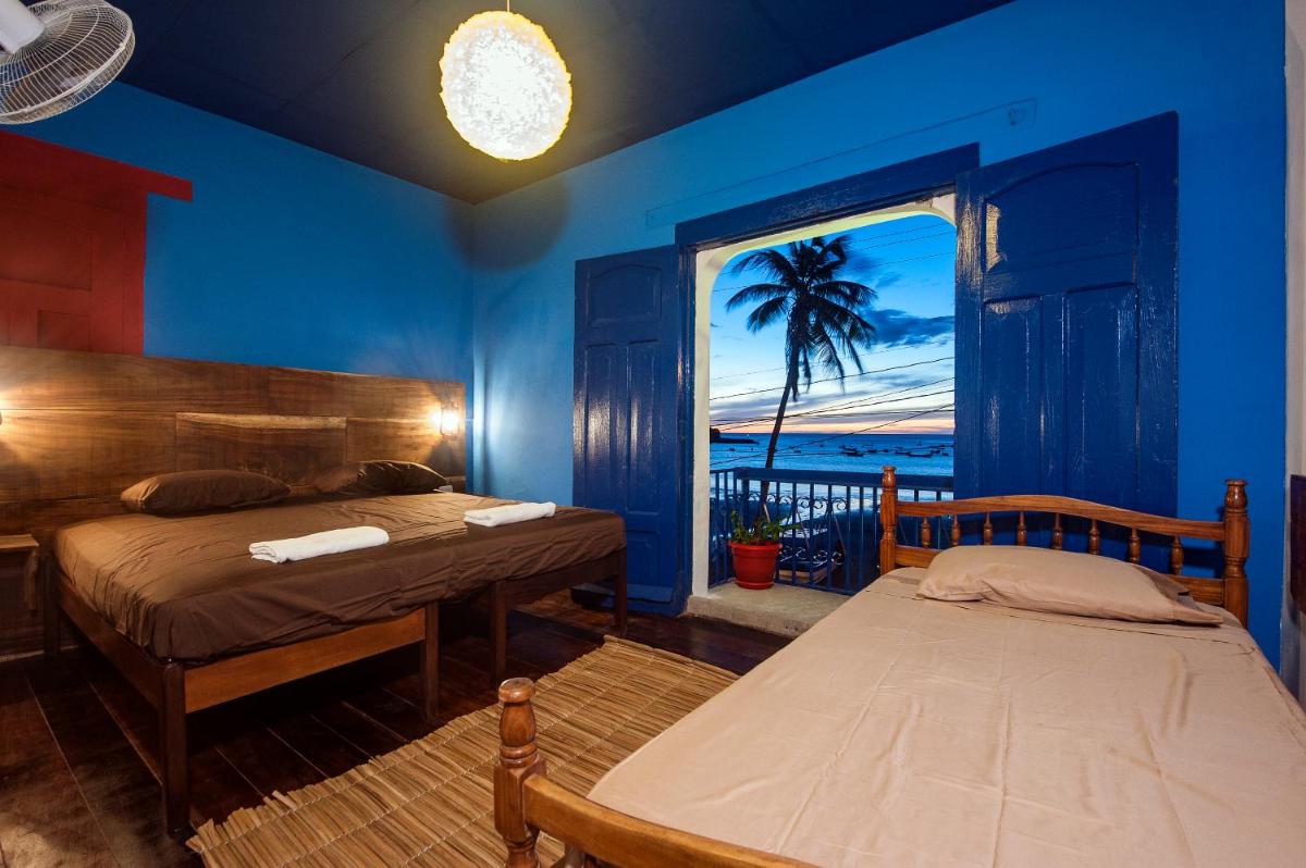 Family Room with Sea View photo 3