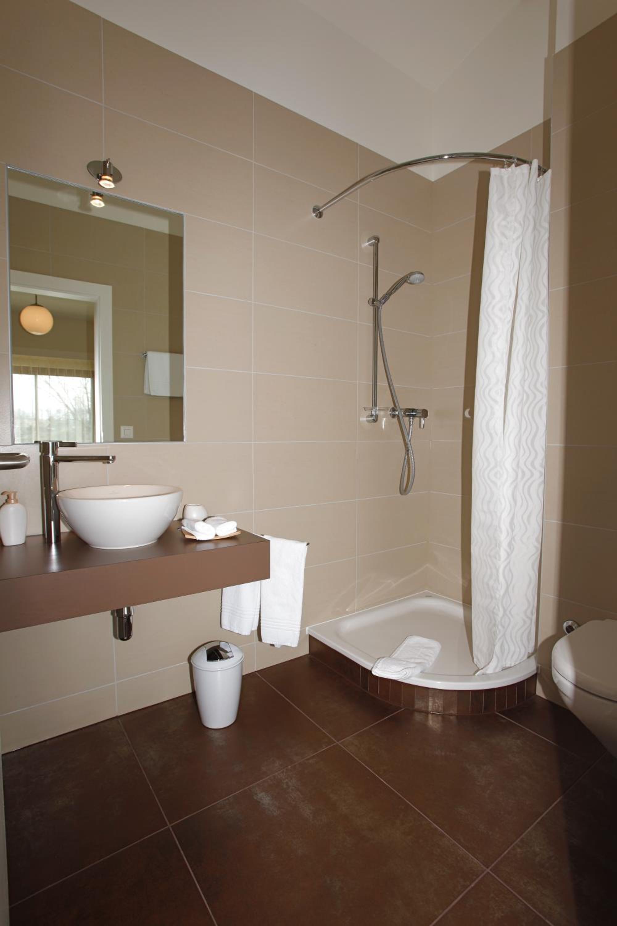Triple Room with Shower photo 2
