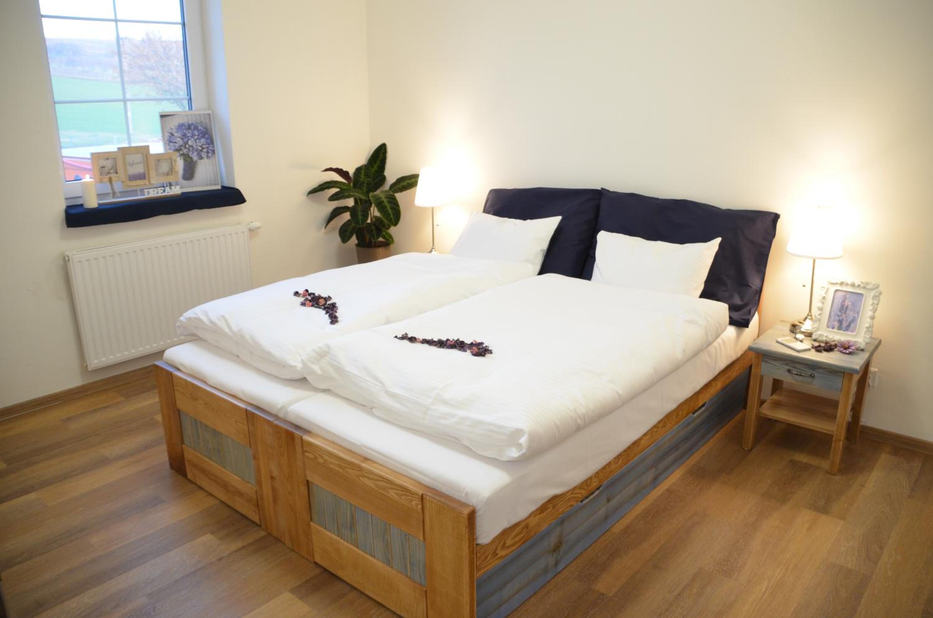 Basic Triple Room