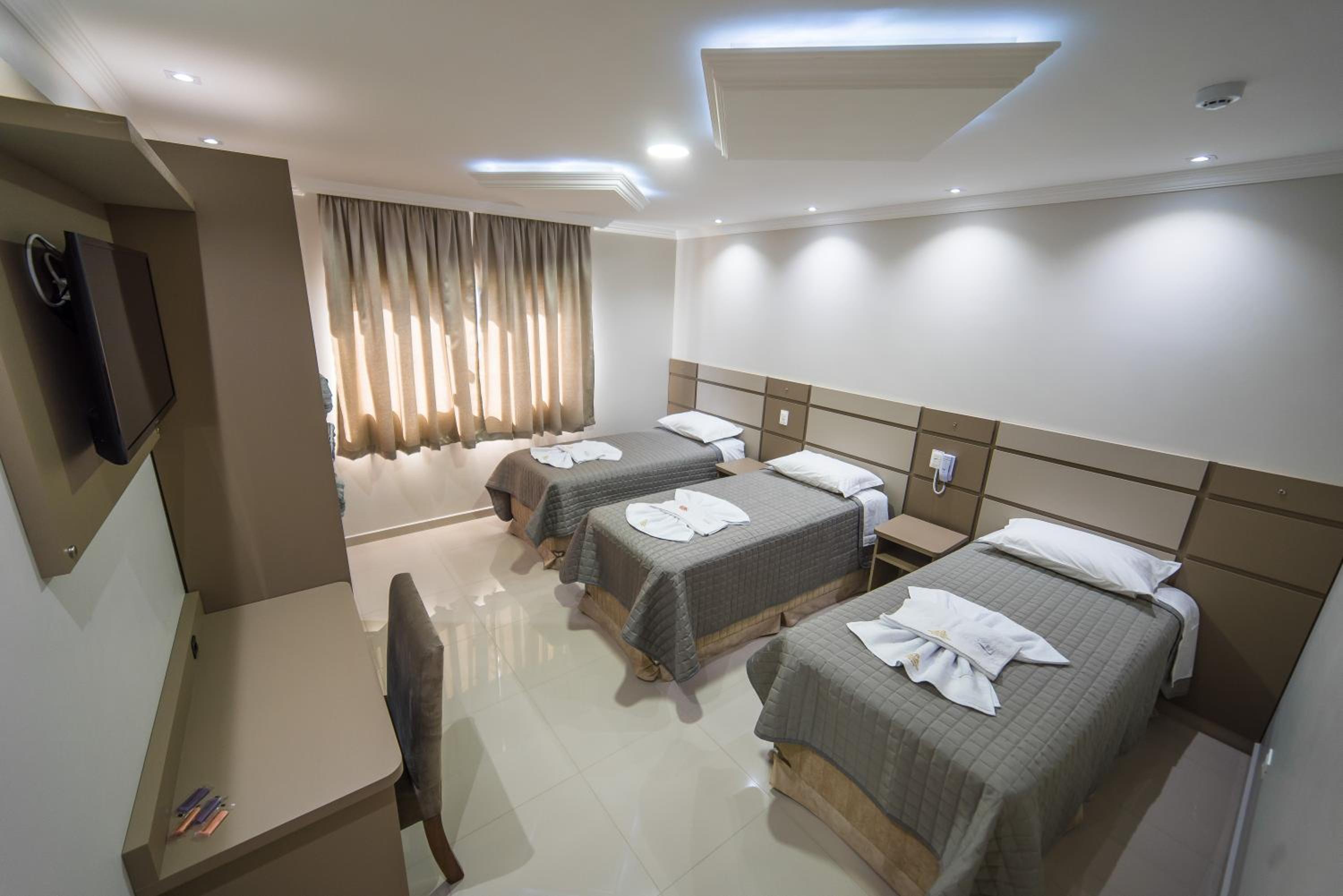 Luxury Triple Room photo 1