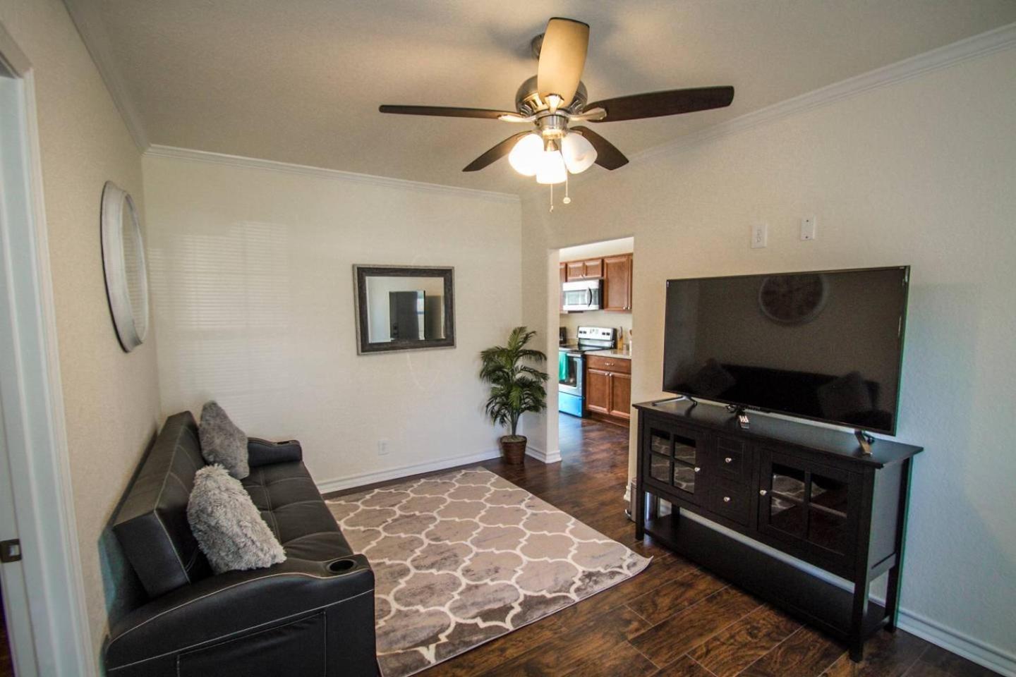 Two-Bedroom Apartment - Photo 1