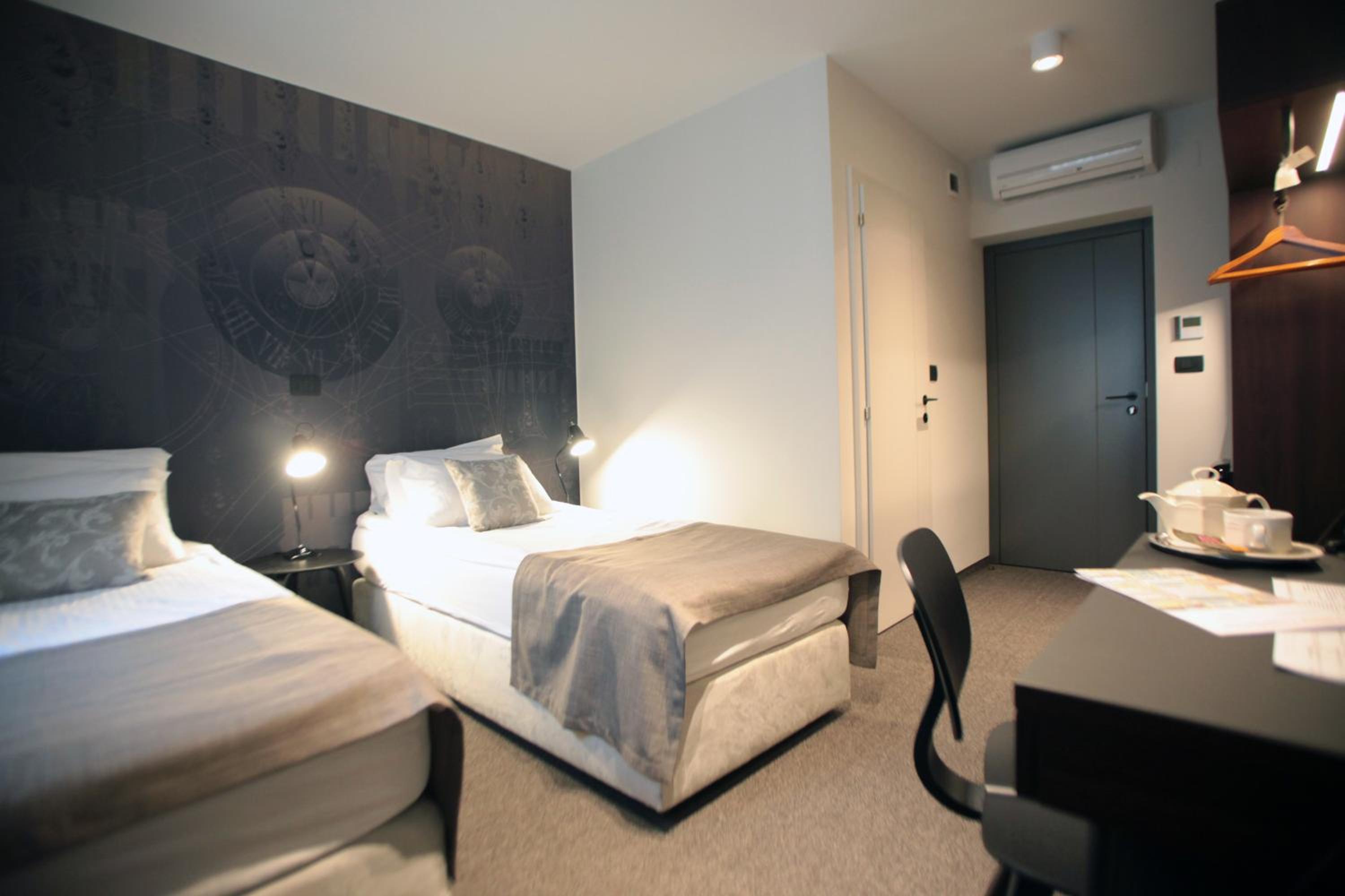 Comfort Double or Twin Room - Photo 12