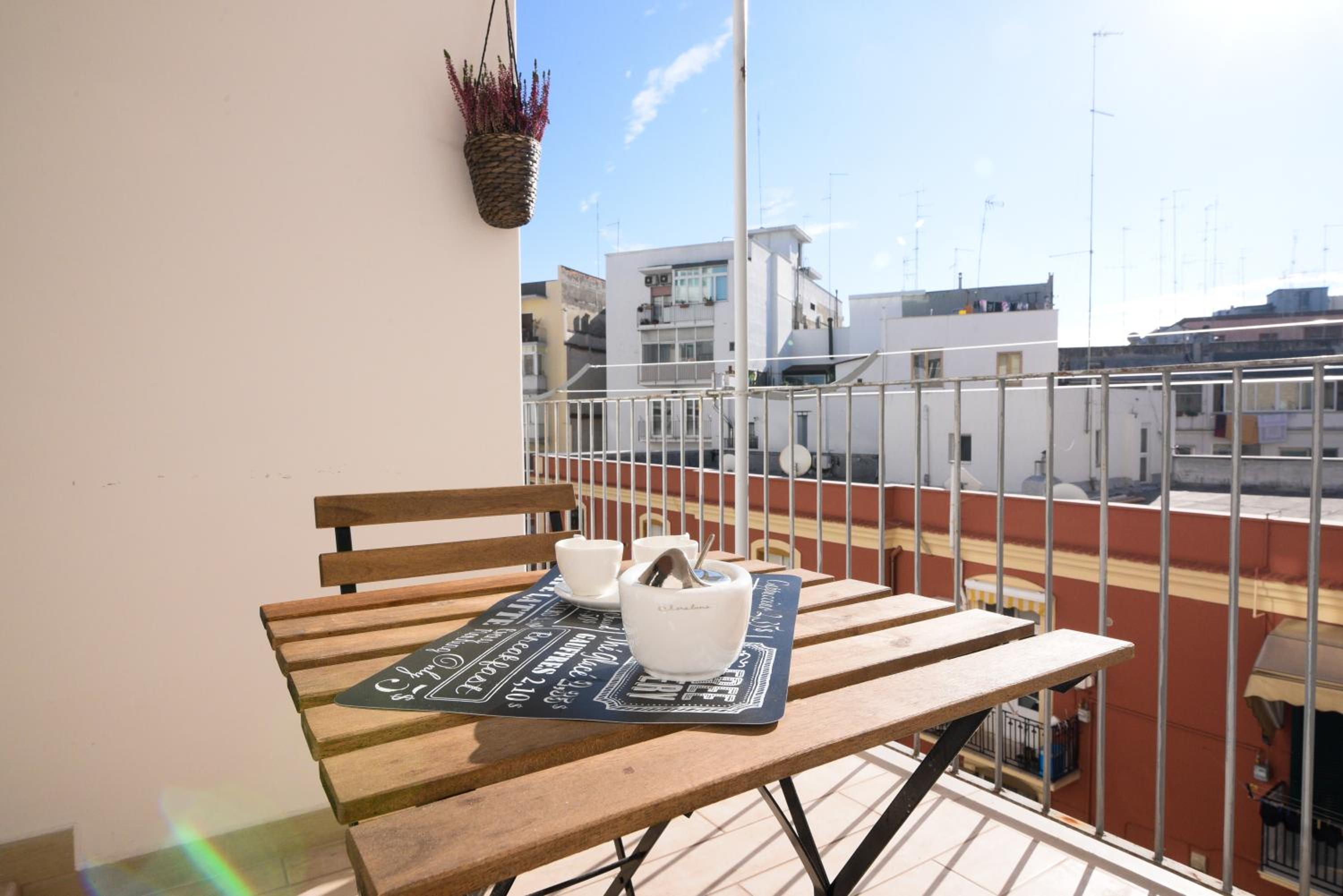 Standard Apartment - Photo 5