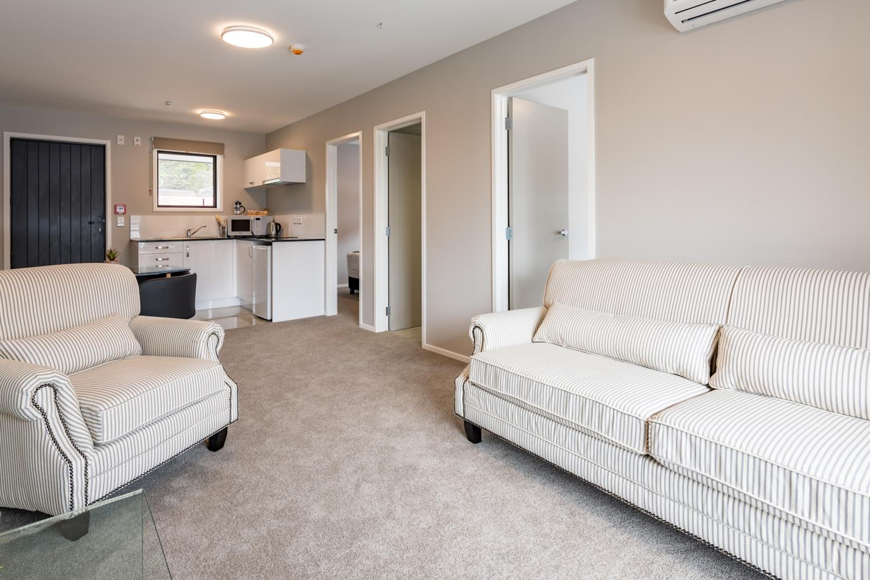Superior Apartment - Photo 6