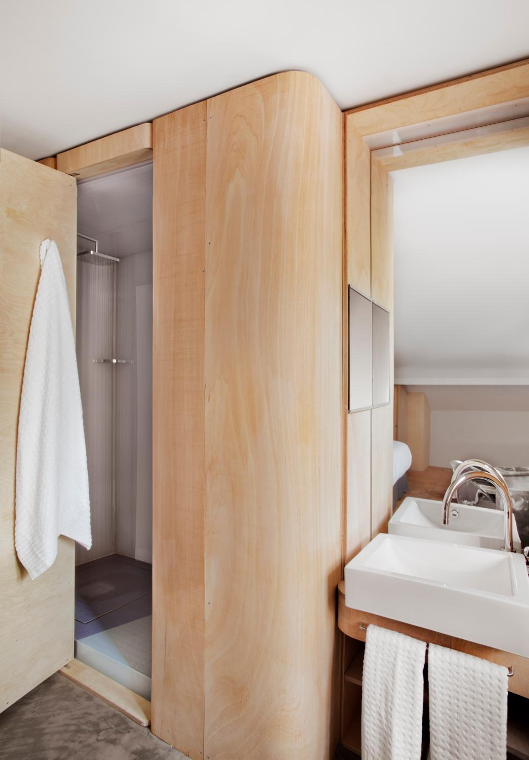 Superior Double Room with Balcony photo 2