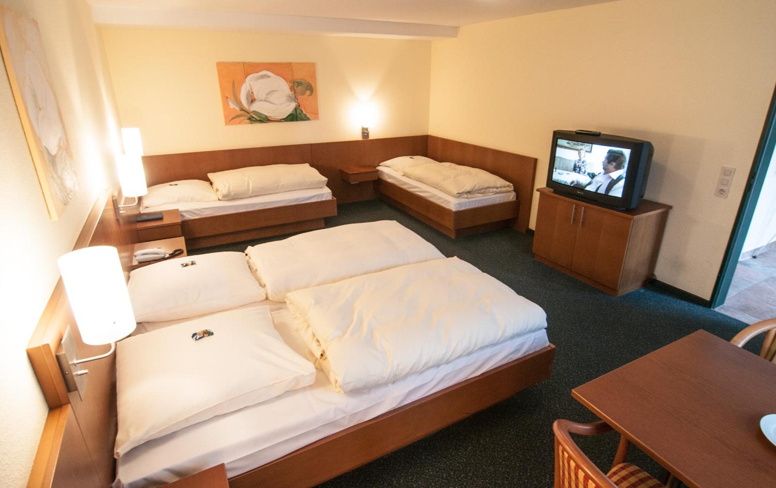 Quadruple Room  - Annex - Photo 7