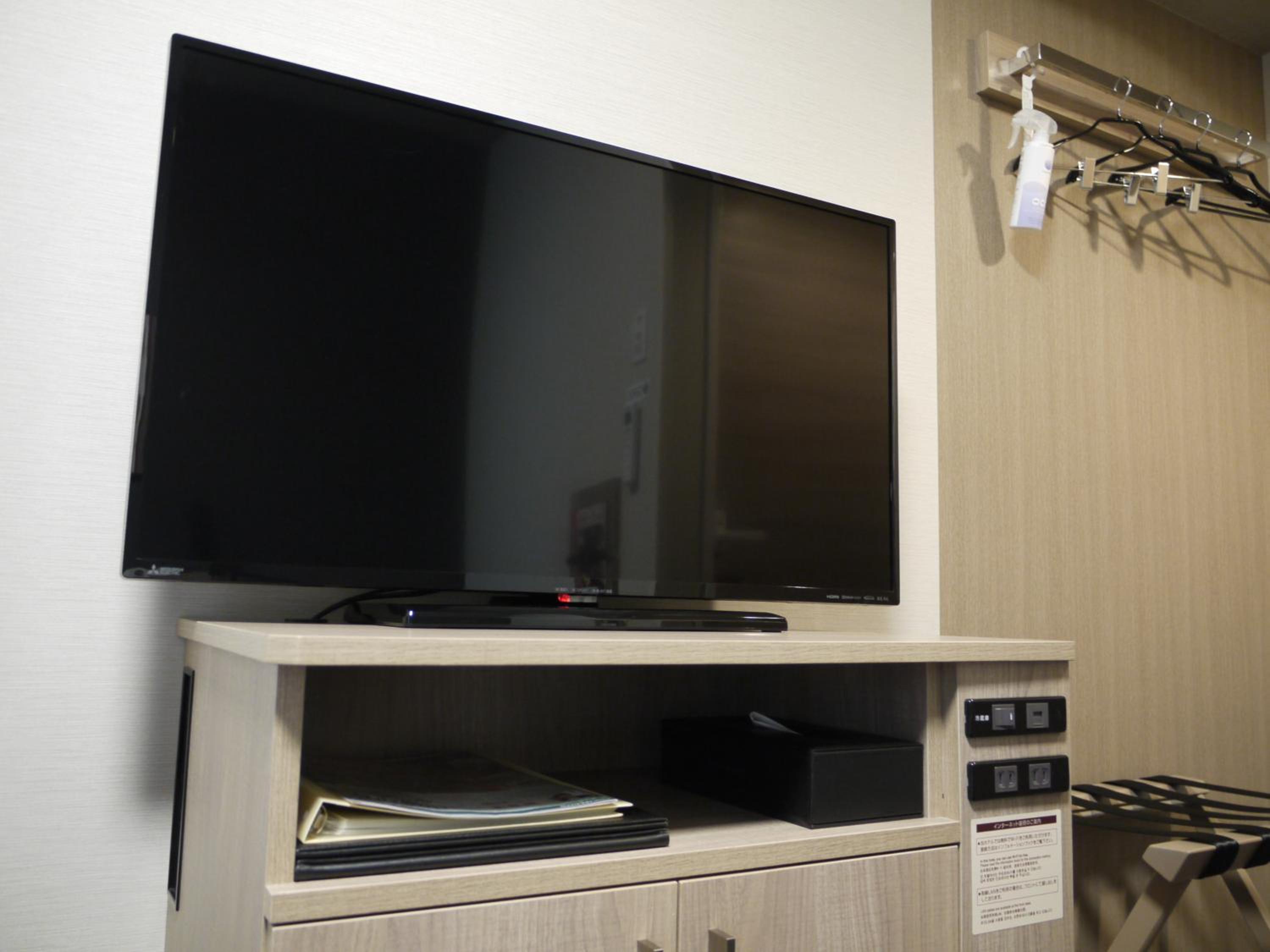 Twin Room - Non-Smoking photo 3
