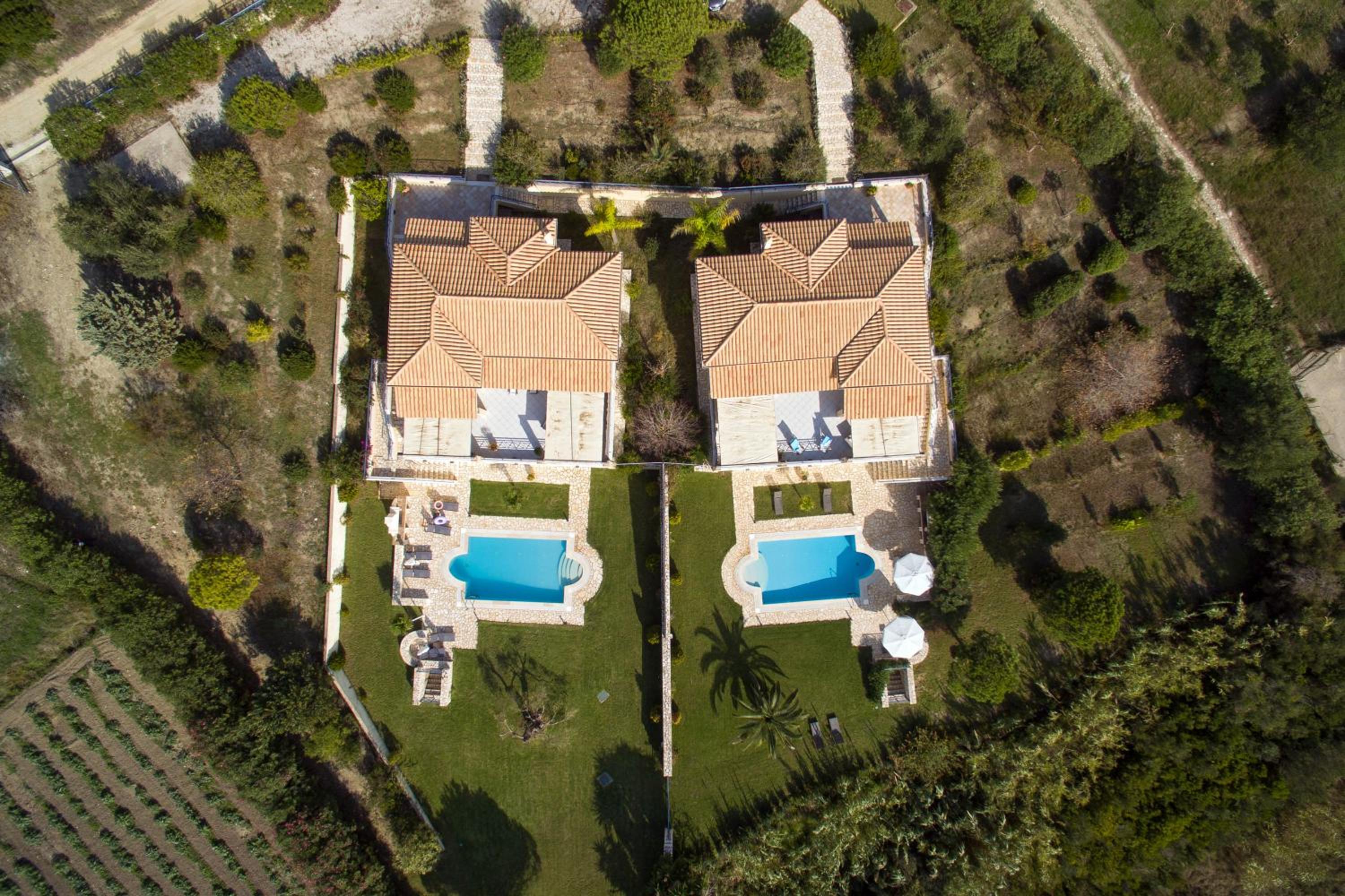 Three-Bedroom Villa photo 2