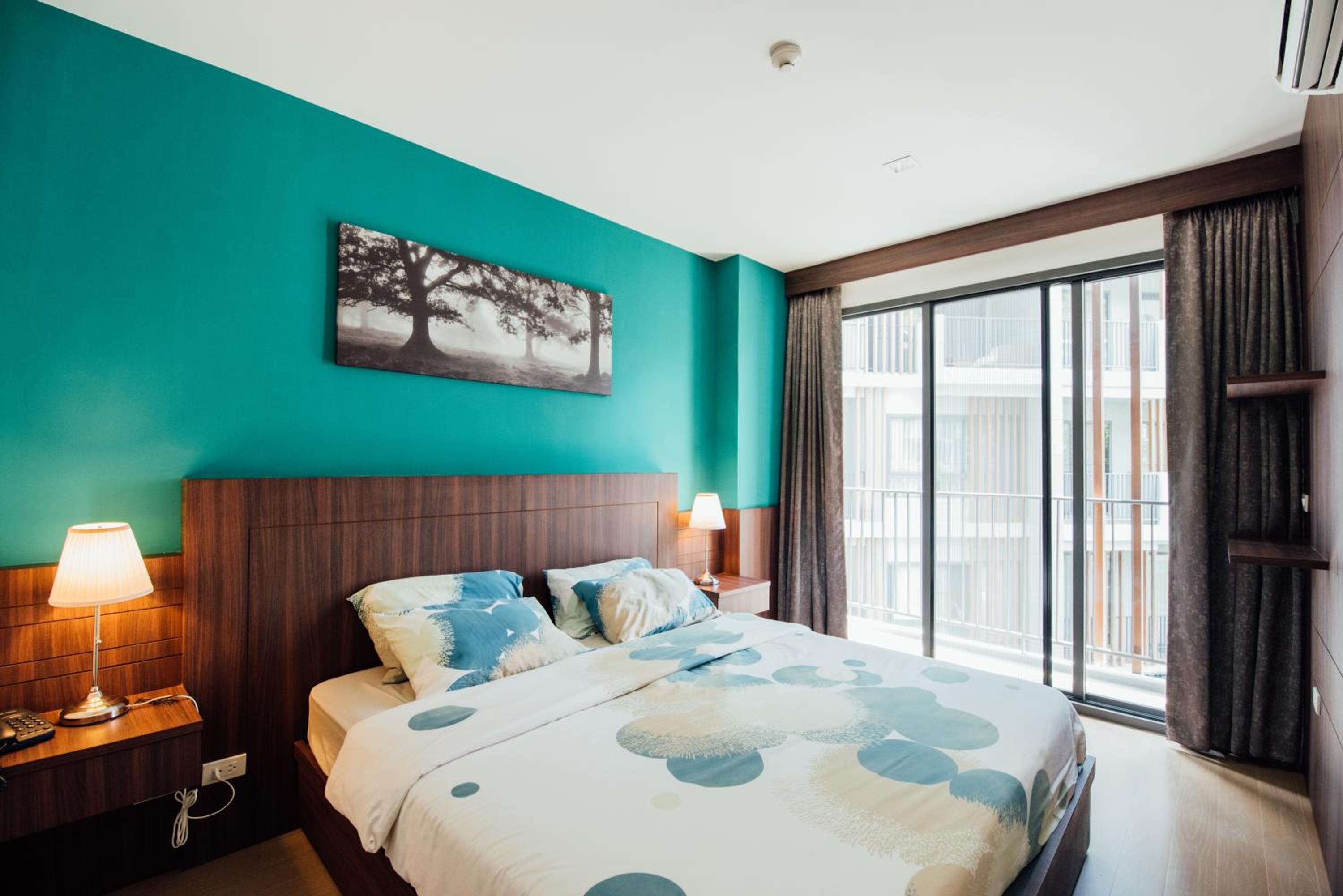 Three-Bedroom Apartment - Photo 6