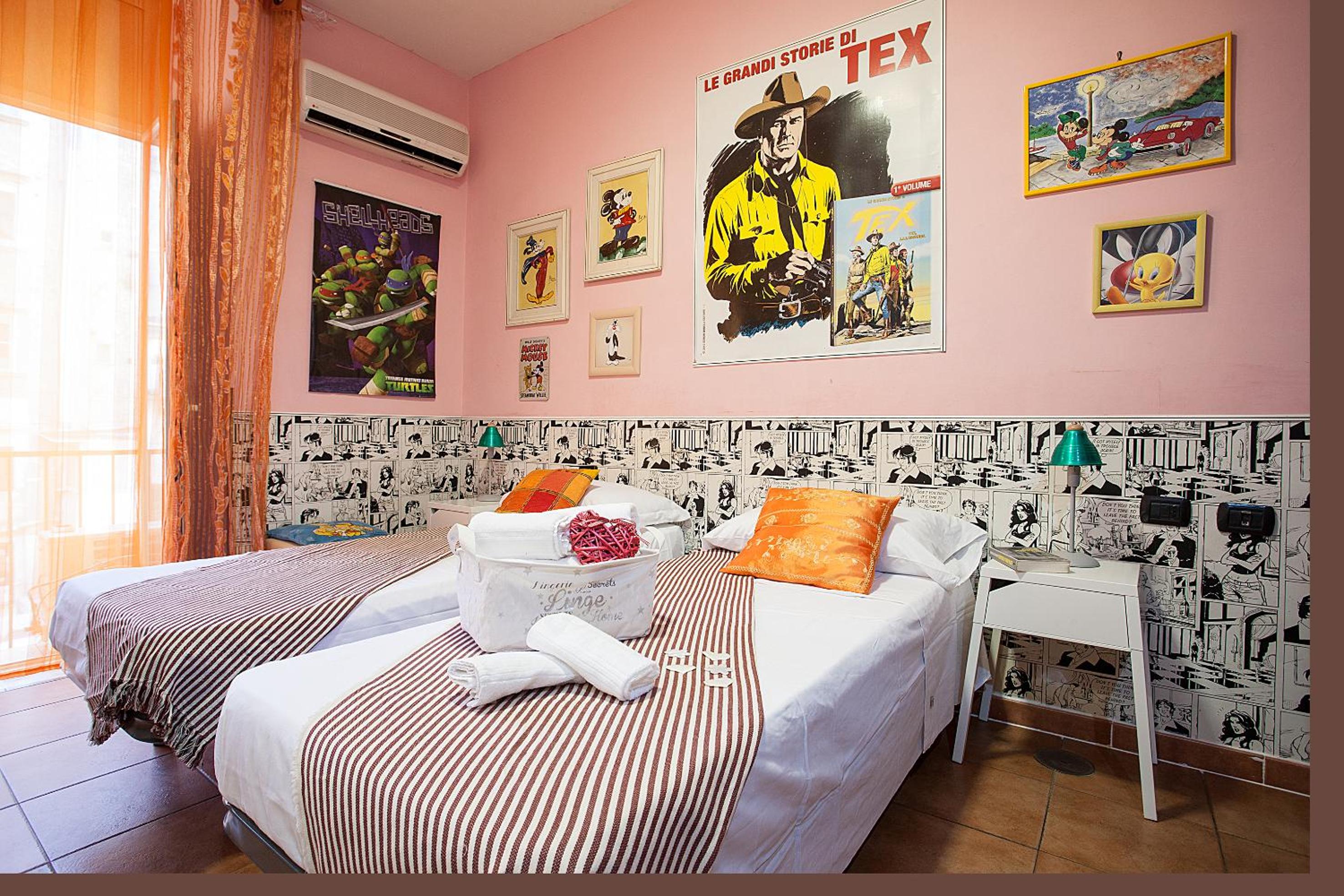 Standard Twin Room