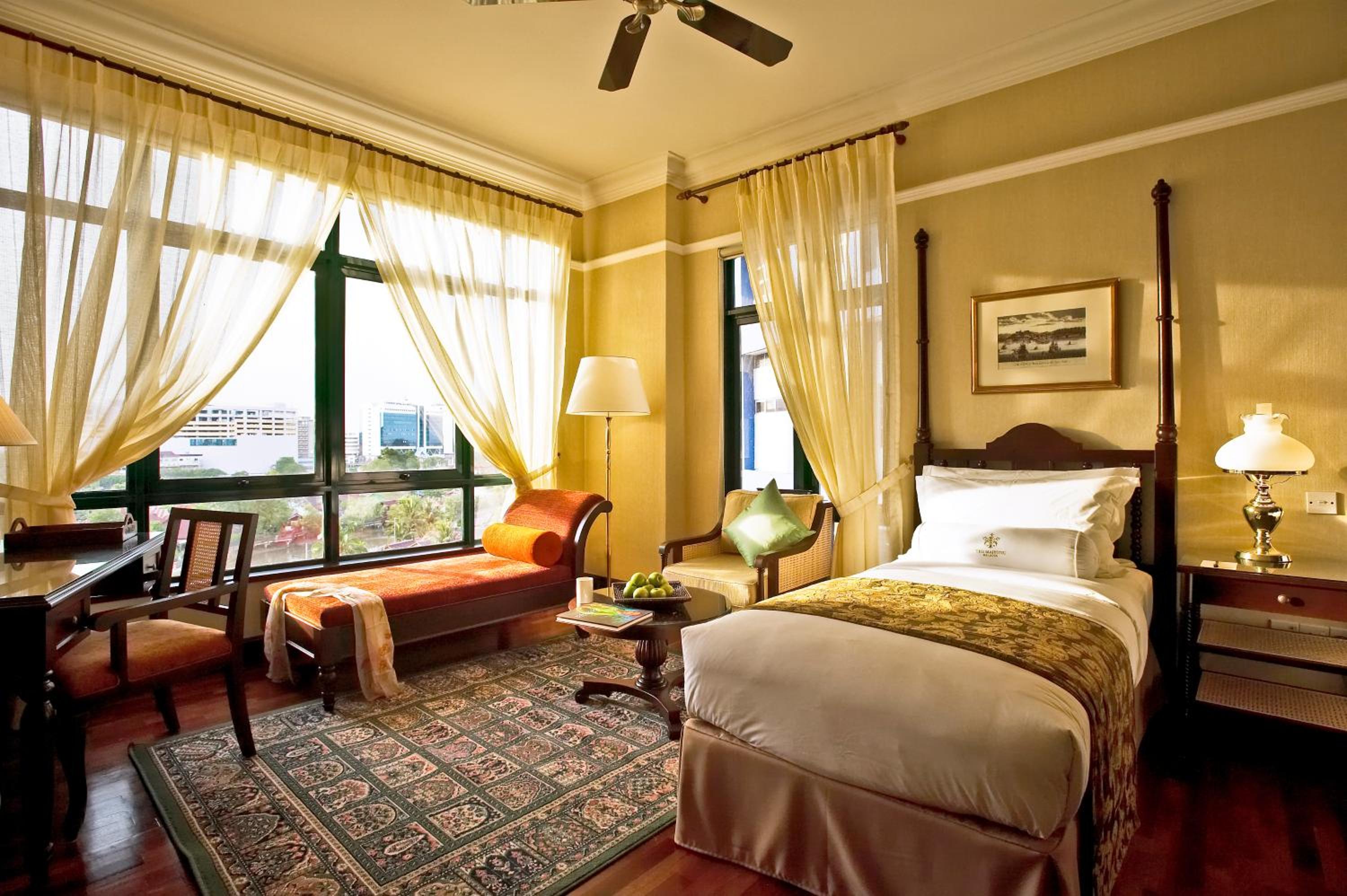 Deluxe Double or Twin Room photo 2