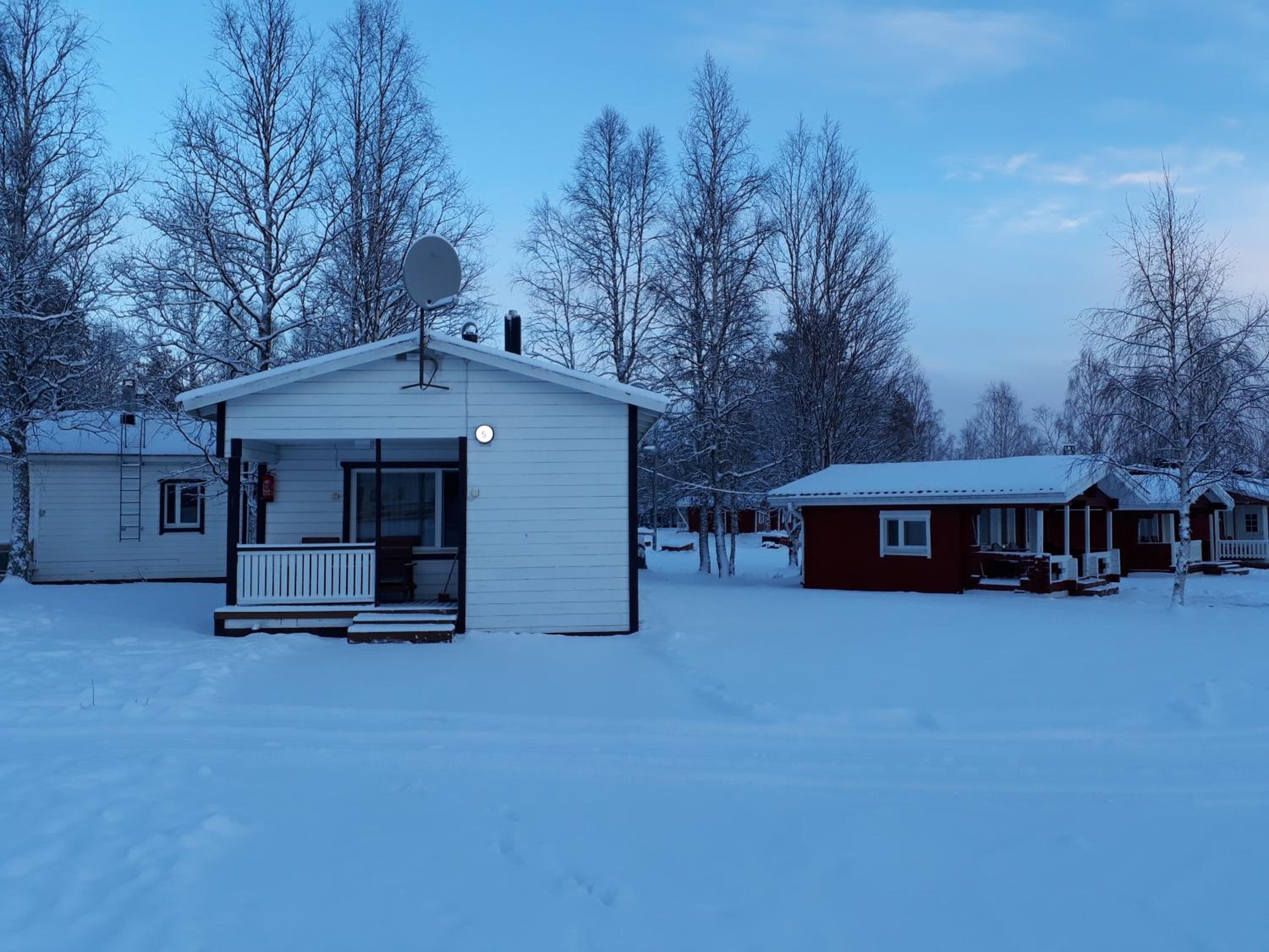 One-Bedroom Chalet - Photo 6