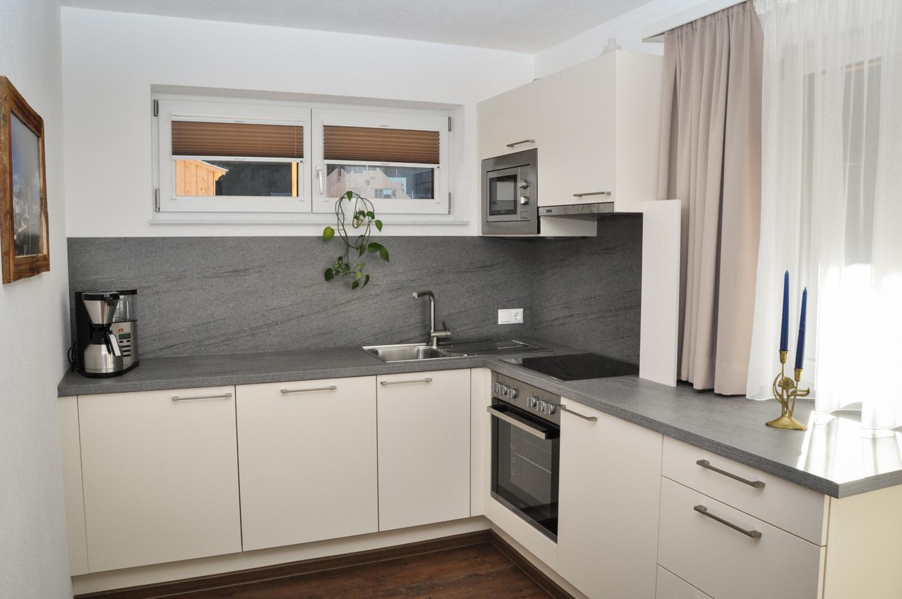 Apartment - Ground Floor photo 3