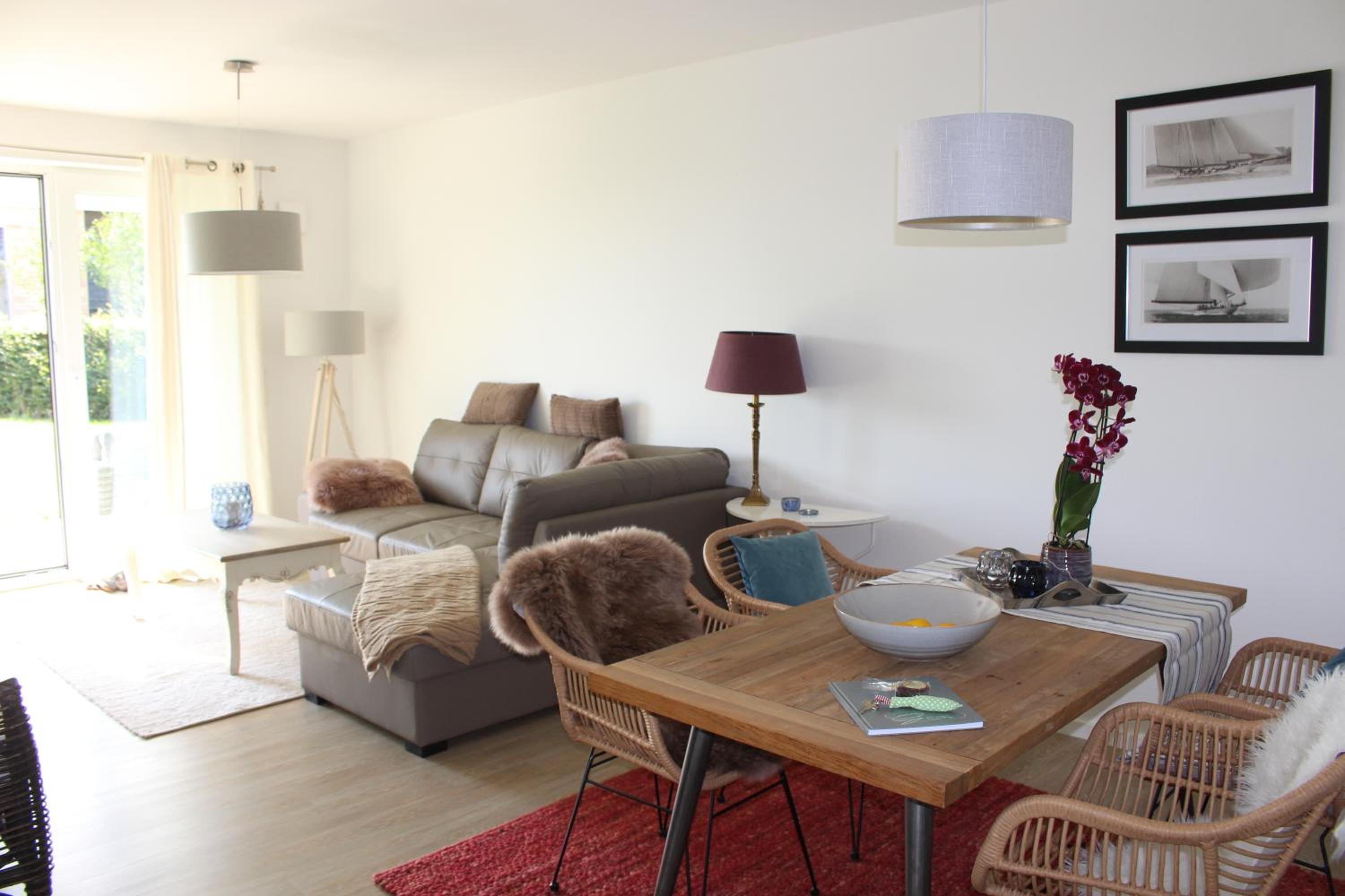 Apartment - Ground Floor photo 2
