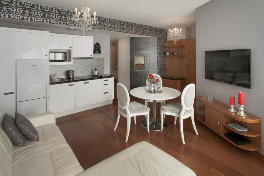Apartment (3 Adults) photo 1