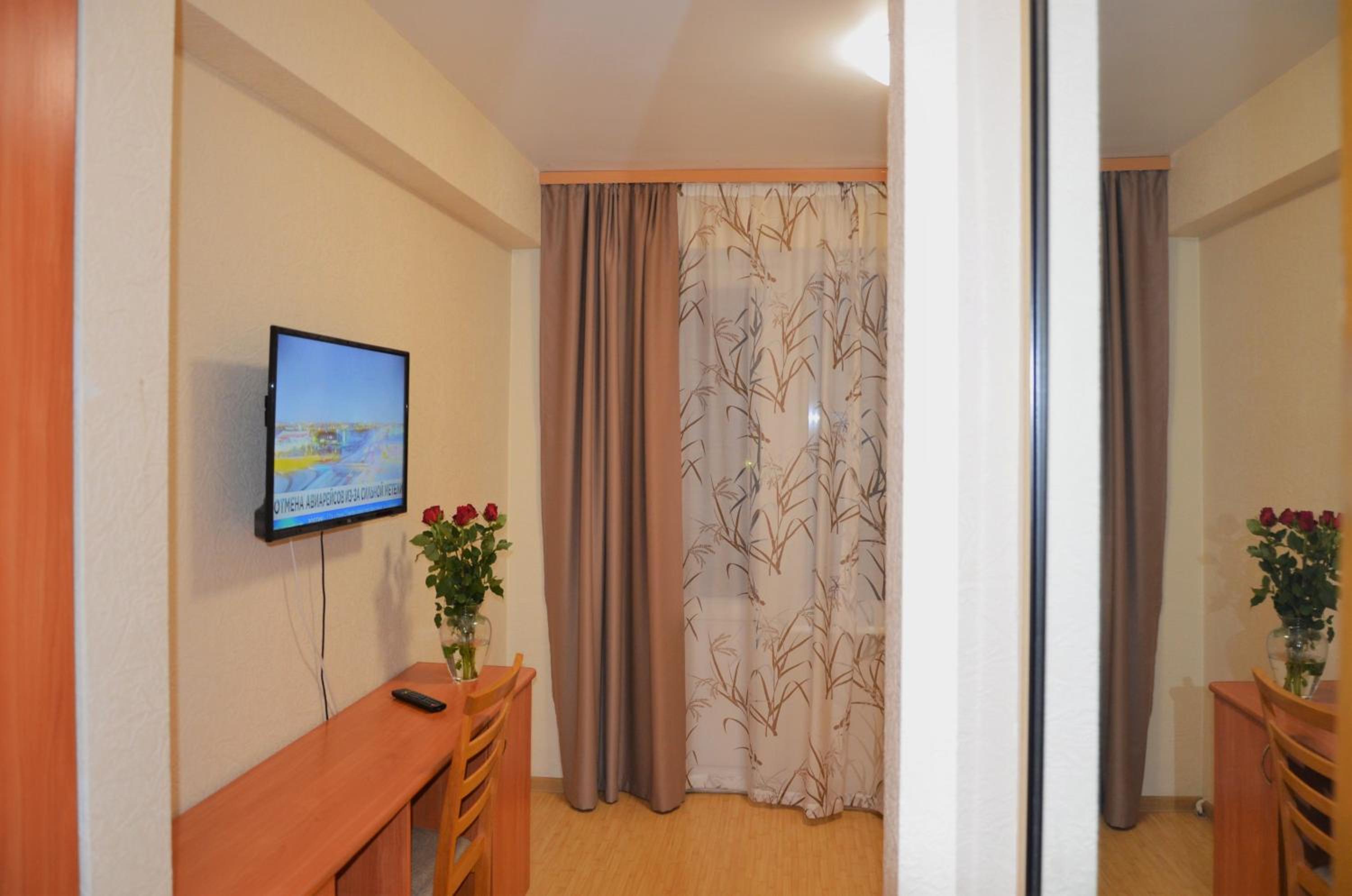 Single Room with Balcony photo 1