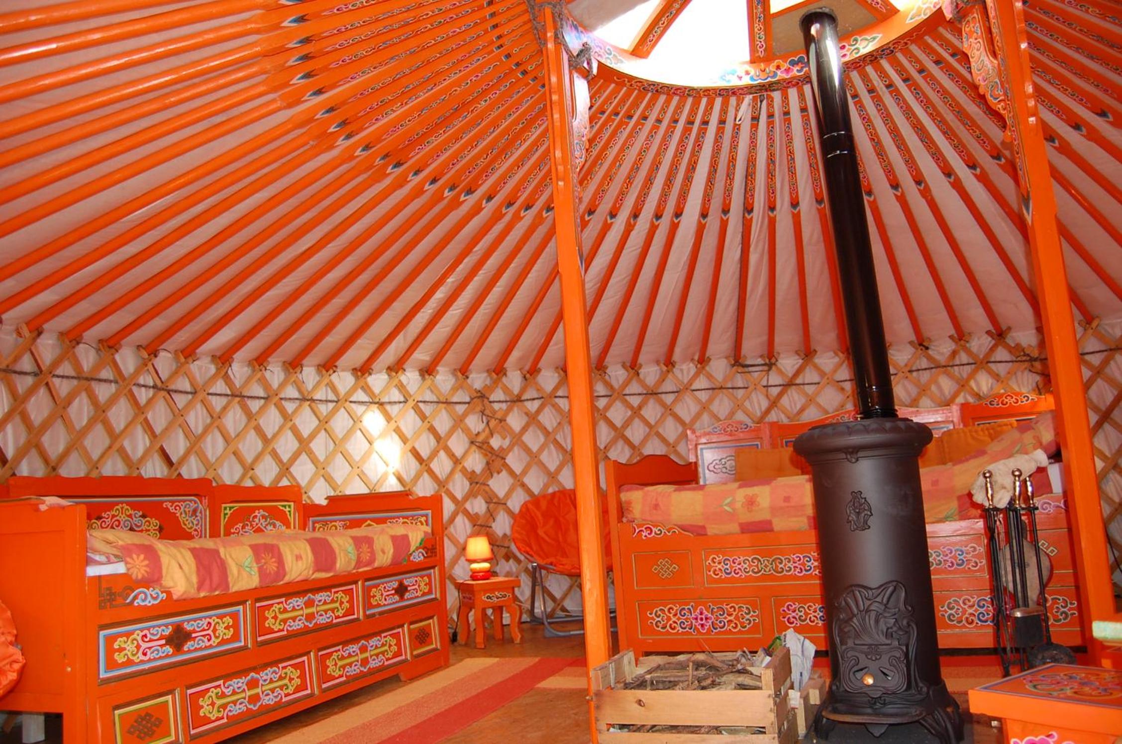 Yurt photo 2