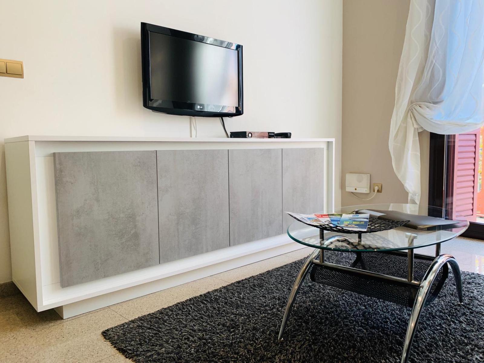 Apartamento de Dos Habitaciones con Balcón (6 Adultos)