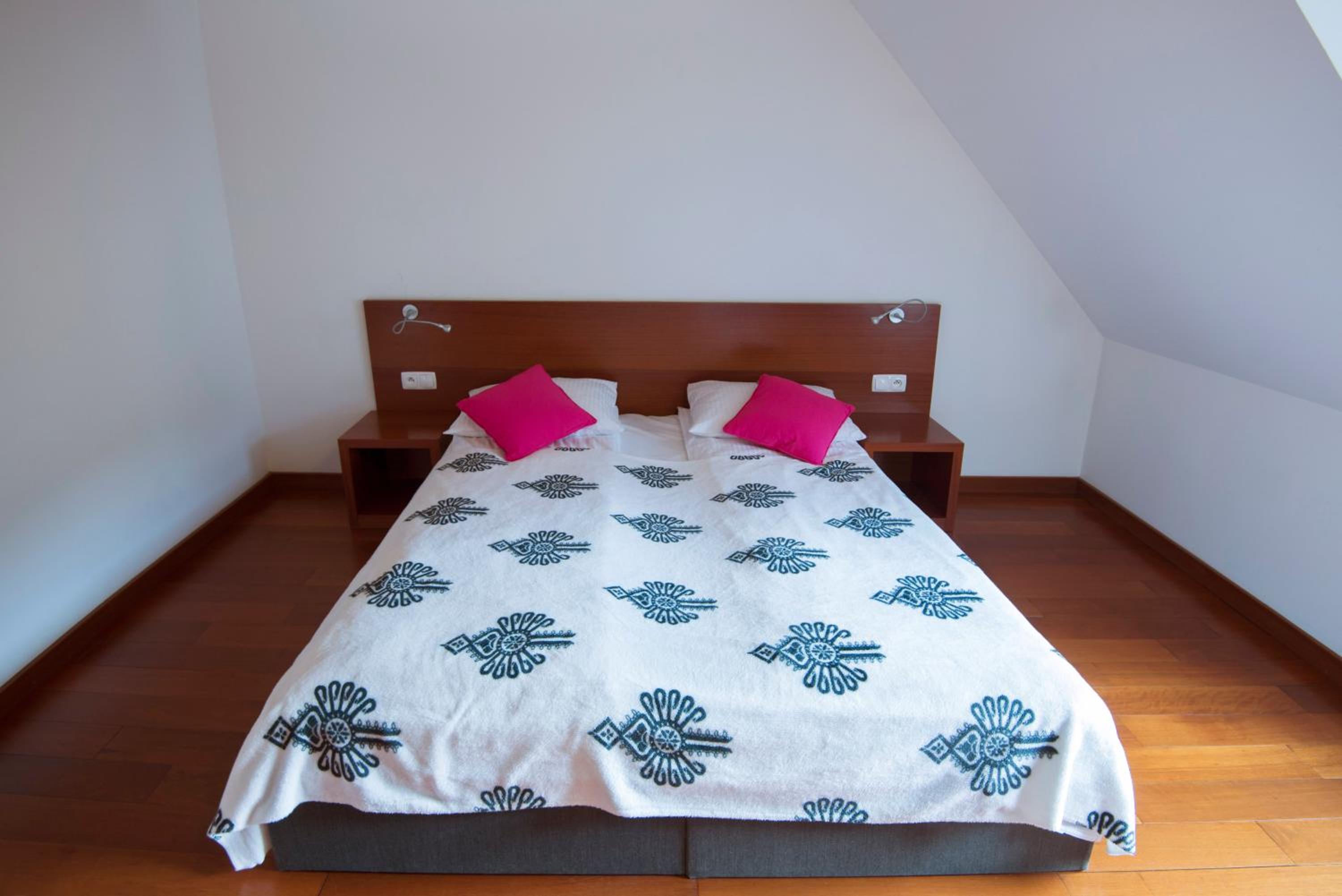 Superior Quadruple Room photo 2