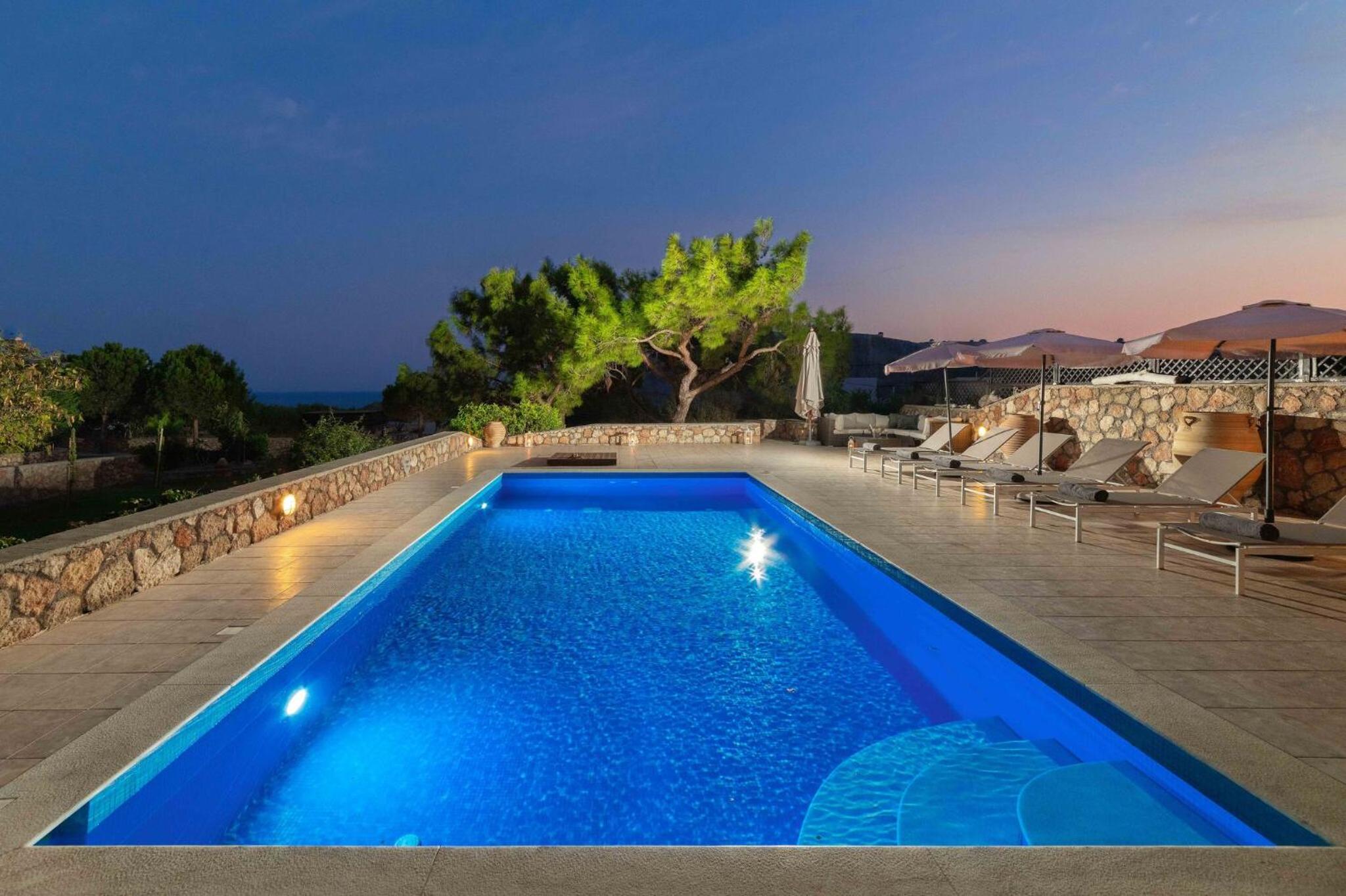 Villa photo 2