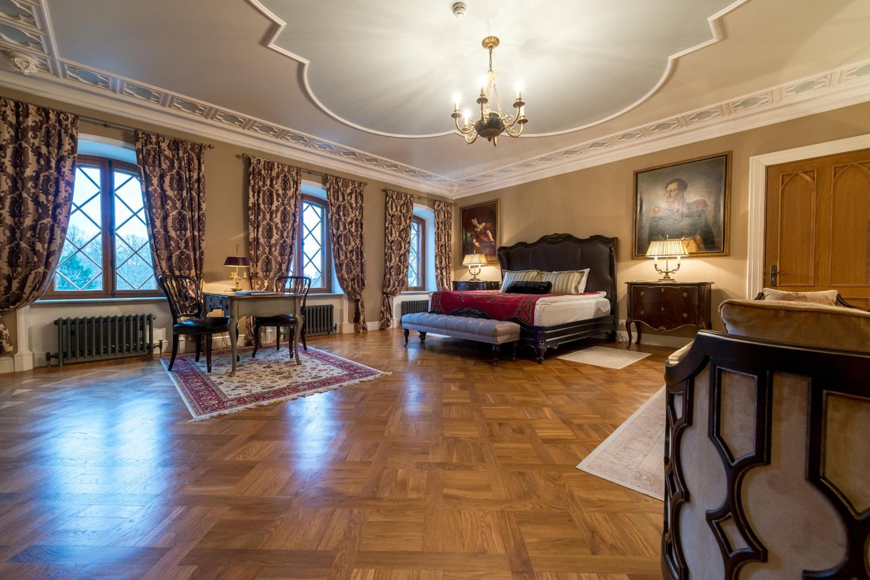 Imperial Suite photo 1