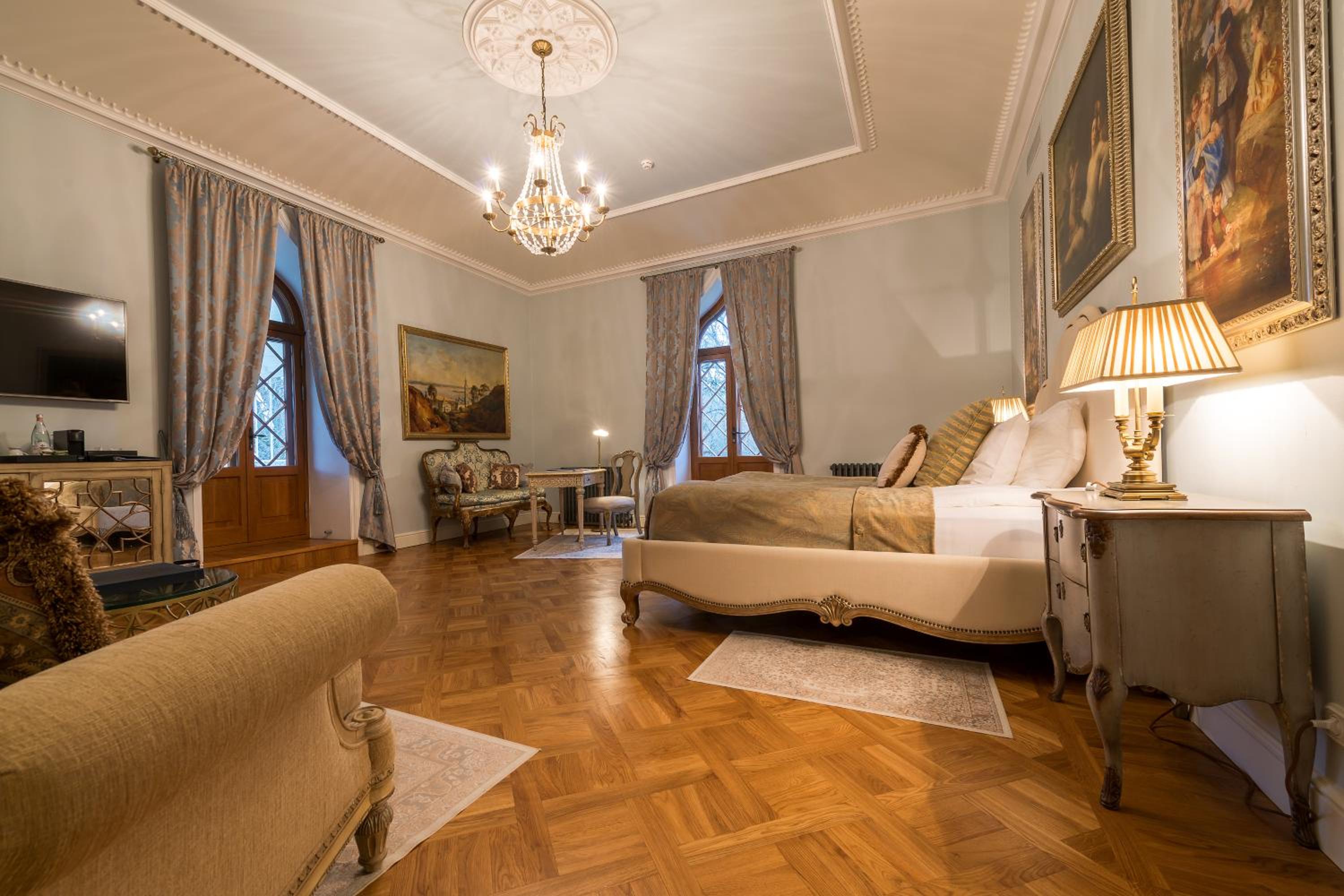 Volkonski Suite photo 2