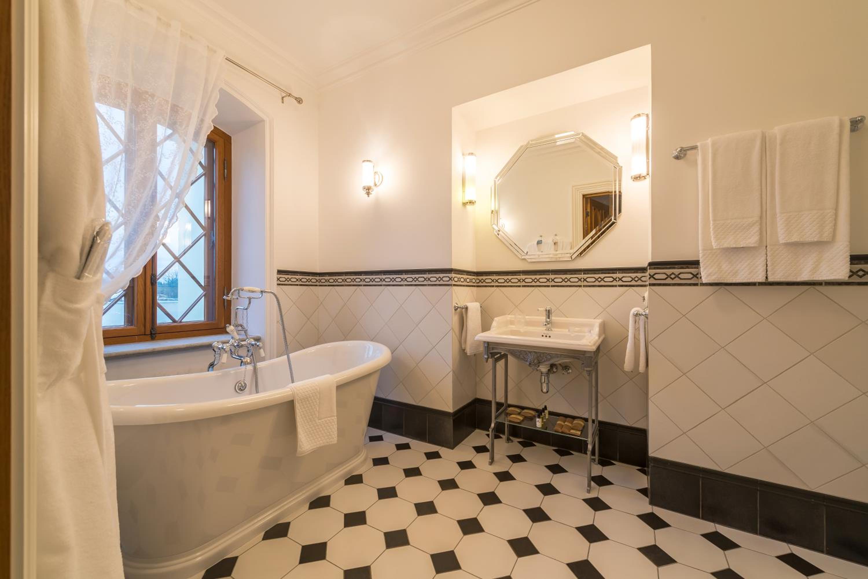 Stackenschneider Suite photo 2