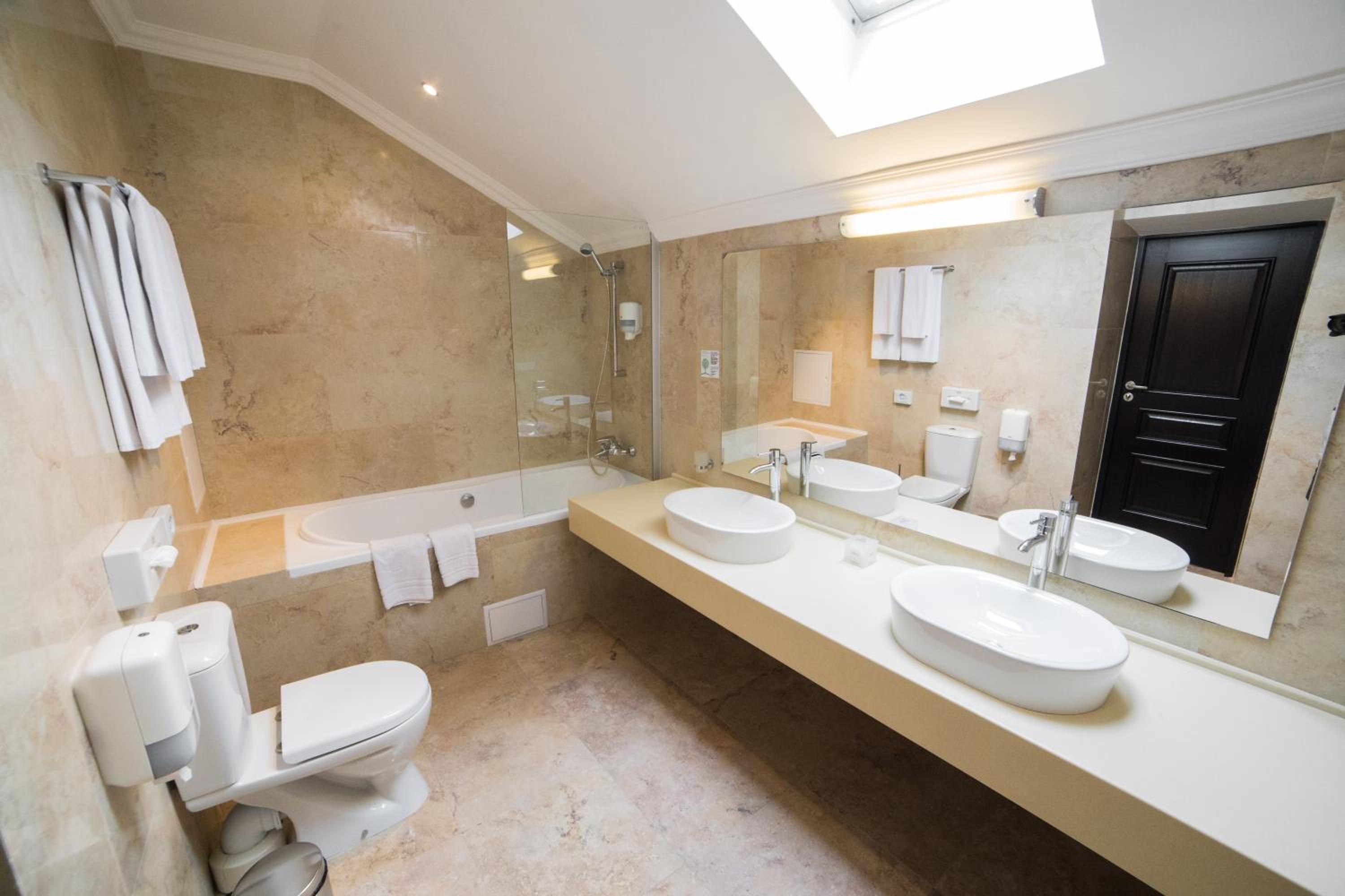 Suite photo 2