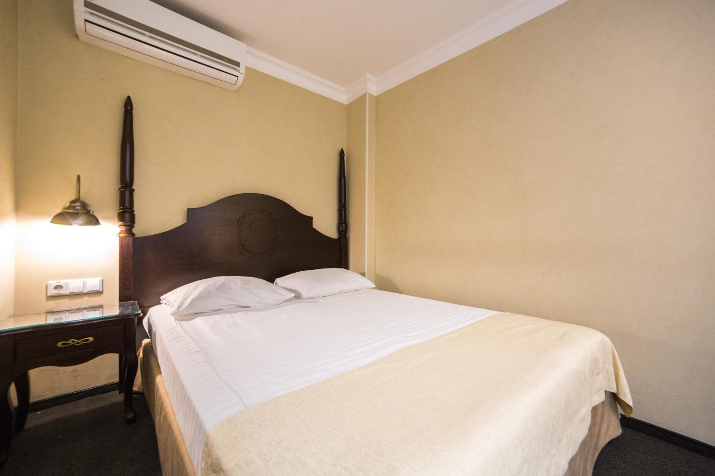 Standard Twin Room photo 1
