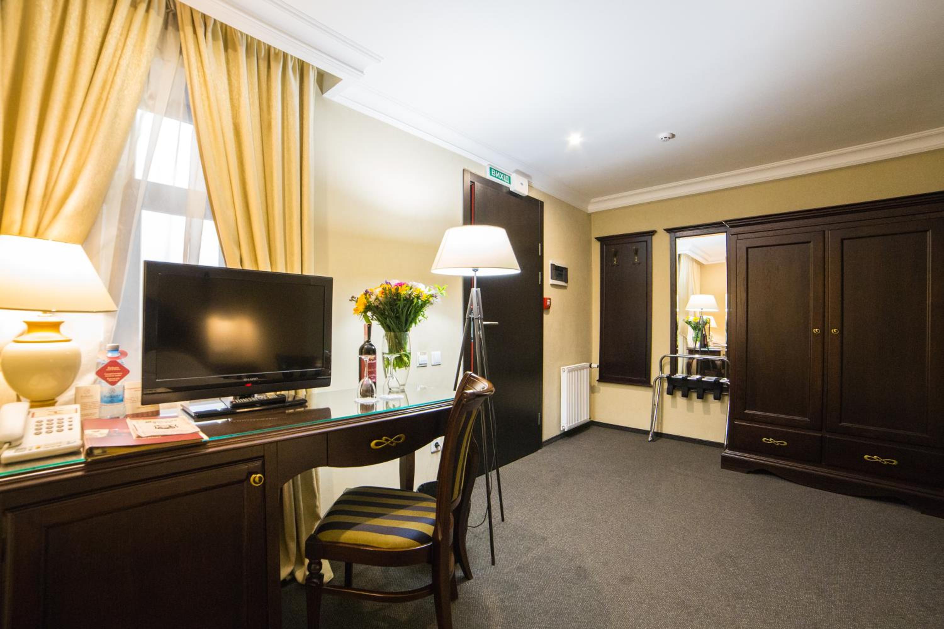 Standard Twin Room photo 3